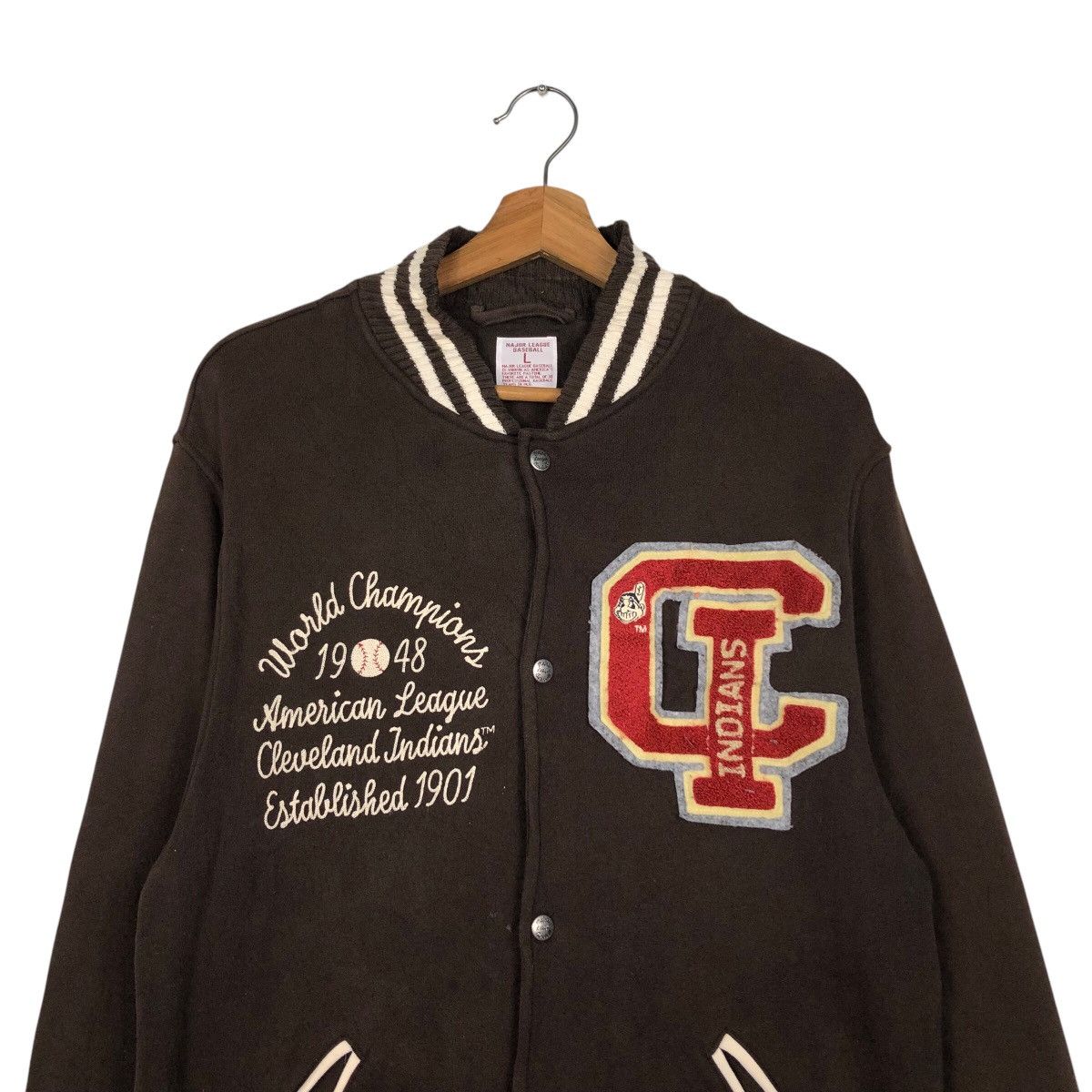 Japanese Brand × MLB × Vintage 📌Vintage Jumper Snap Button Jacket Mlb Indians Big Logo Size US L / EU 52-54 / 3 - 4 Thumbnail