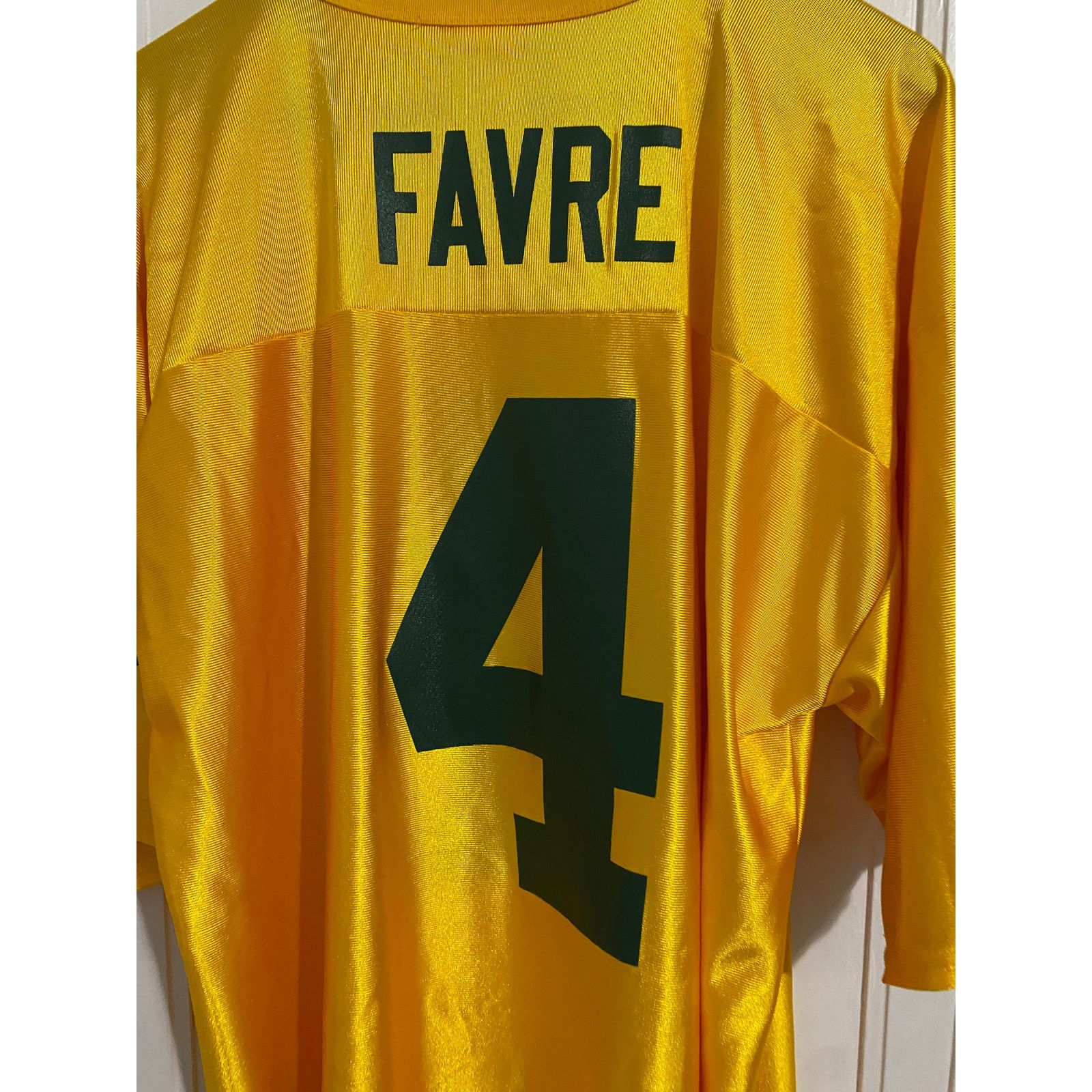 NFL Brett Favre Green Bay Packers Gold Jersey Men's Size XL Size US XL / EU 56 / 4 - 3 Thumbnail