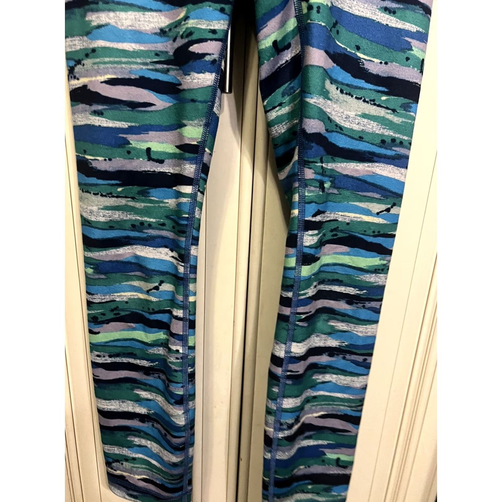 Lululemon Lululemon Multicolor Leggings Size 6 Women Size 28" / US 6 / IT 42 - 4 Thumbnail
