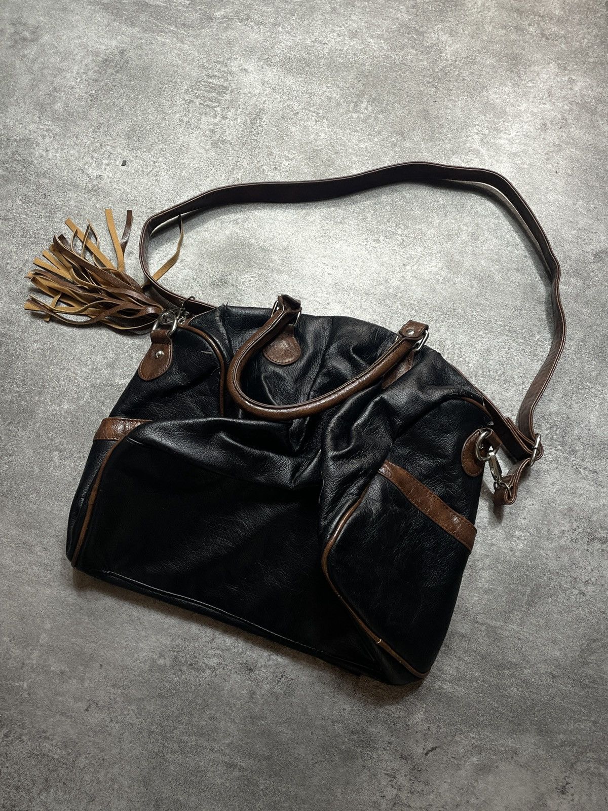Vintage 🔥RARE🔥Vintage Y2K Bag Leather Rare Streetwear Hype Size ONE SIZE - 4 Thumbnail