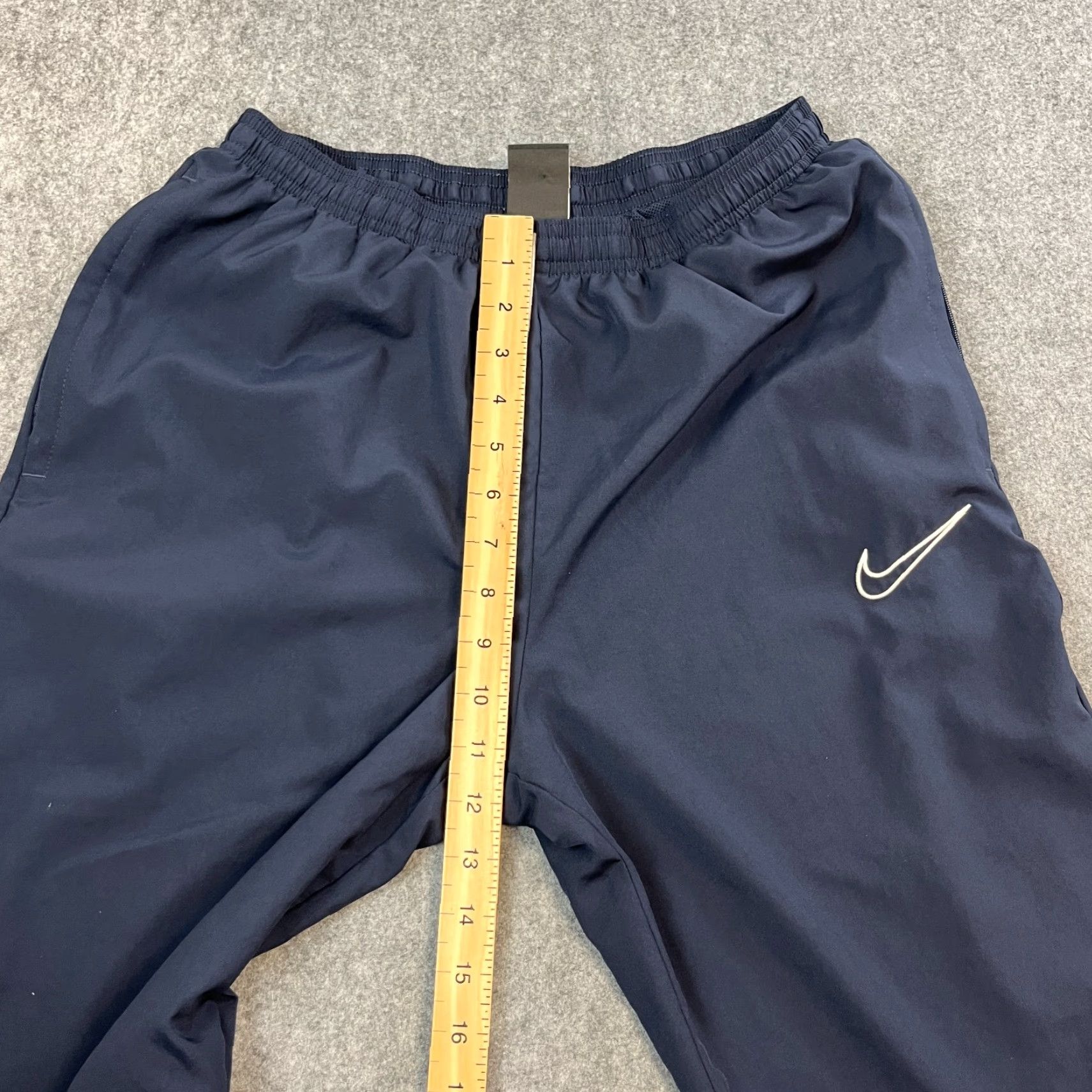 Nike Nike Dri-Fit Track Pants Mens Trousers 32in Inside Leg Blue Gym Running Pockets Modern Style Shoes? Size US 31 - 5 Thumbnail