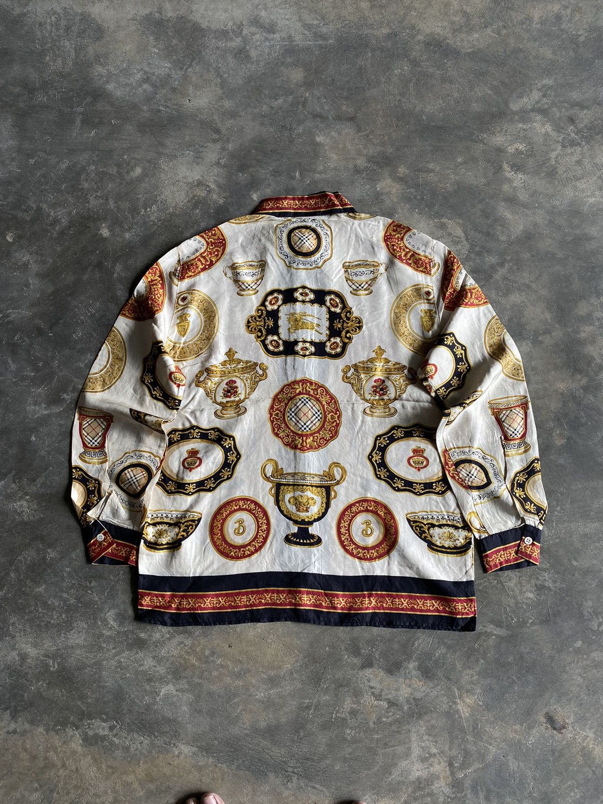 Burberry × Vintage rare "Holy Grails" Burberrys vintage 100% silk Size US M / EU 48-50 / 2 - 3 Thumbnail