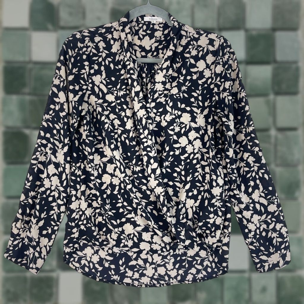 Vintage Pleione Black Floral Print Long Sleeve Shirt Womens XS Draped Neck Sheer, Bohemian Casual Blouse Size XS / US 0-2 / IT 36-38 - 1 Thumbnail