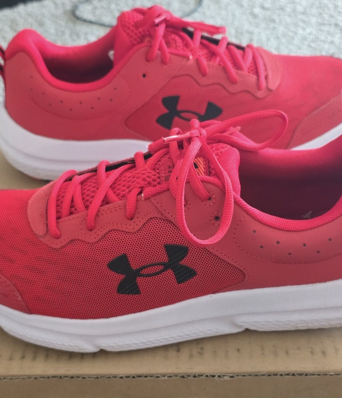 Under Armour Under Armour Charged Assert 10 Red/Black Shoes Size 13 Size US 13 / EU 46 - 3 Thumbnail