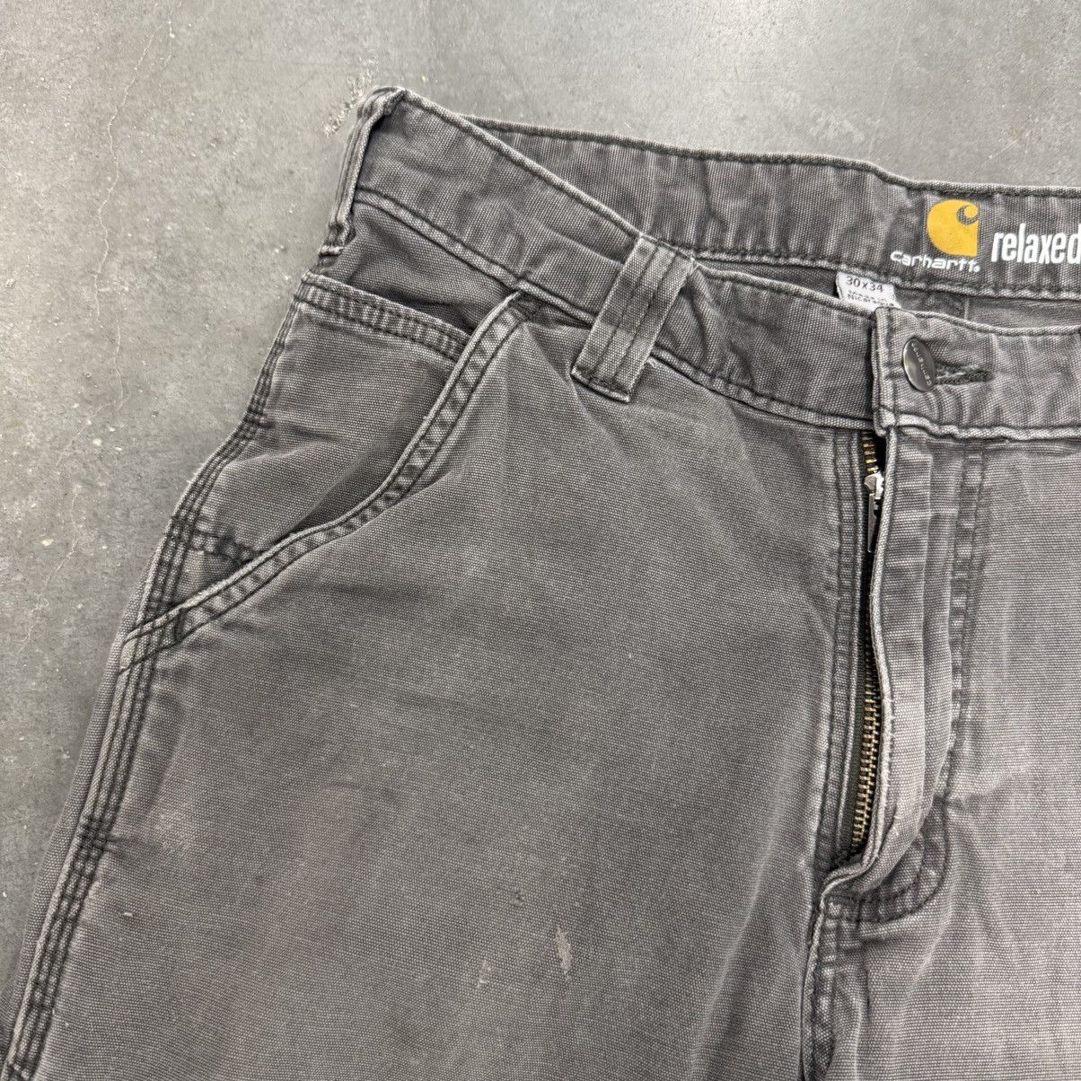 Carhartt × Vintage VTG Fucked Up Carhartt Paint Splatter Distressed Work Pants Size US 30 / EU 46 - 4 Thumbnail