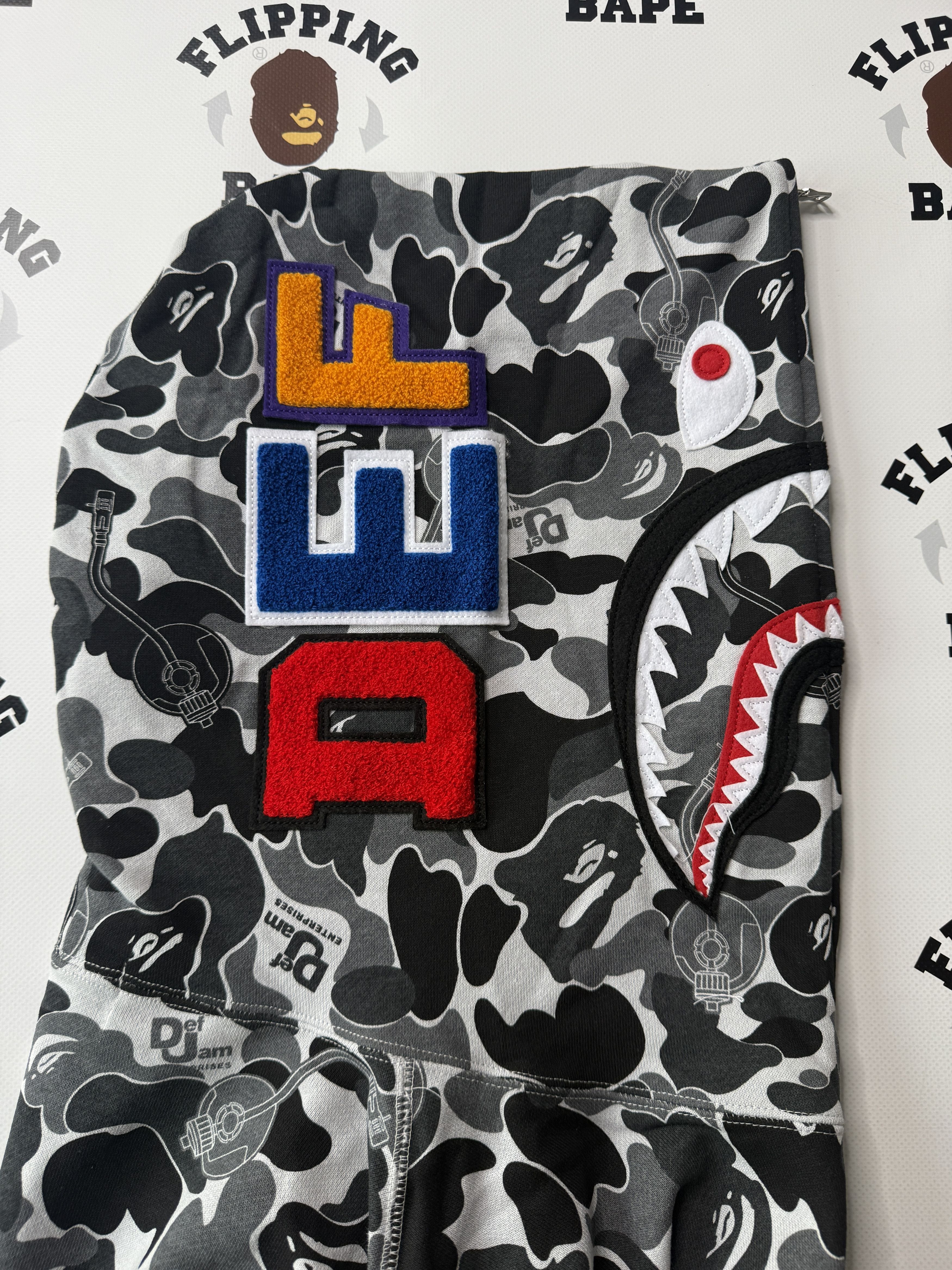 Bape BAPE X DEF JAM CAMO SHARK RELAXED FIT FULL ZIP HOODIE Size US L / EU 52-54 / 3 - 4 Thumbnail