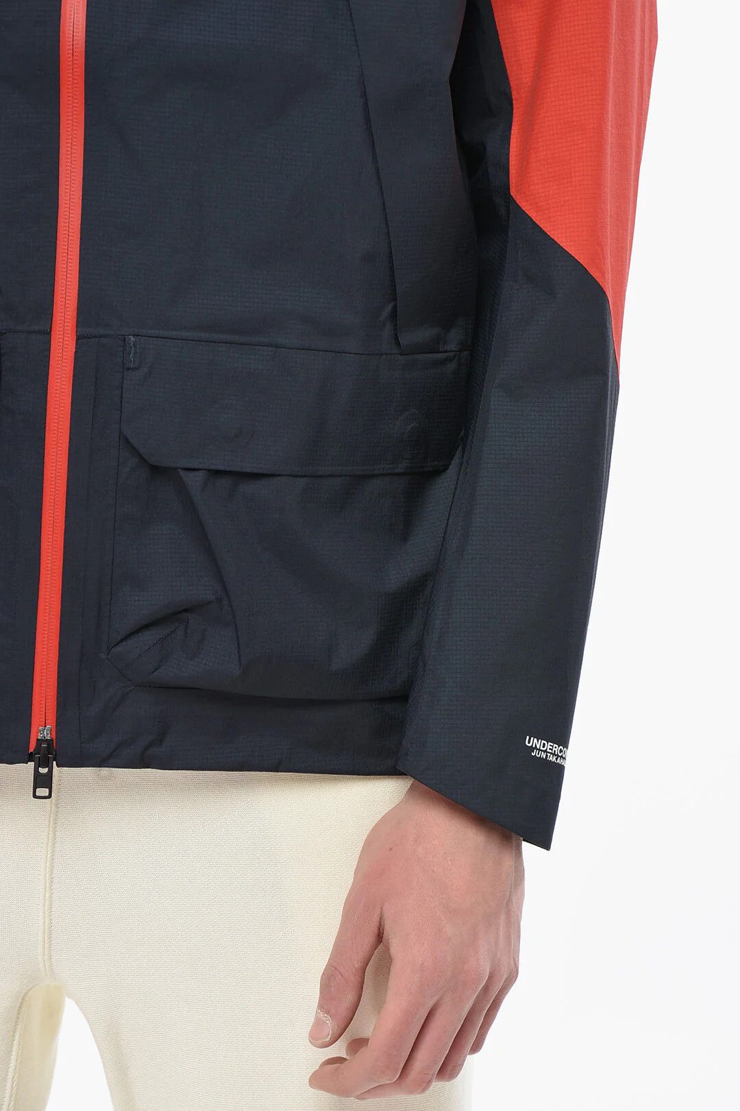 The North Face og1mm0426 Two-Tone Nylon Windbreaker Jacket in Blue & Red Size US S / EU 44-46 / 1 - 4 Thumbnail
