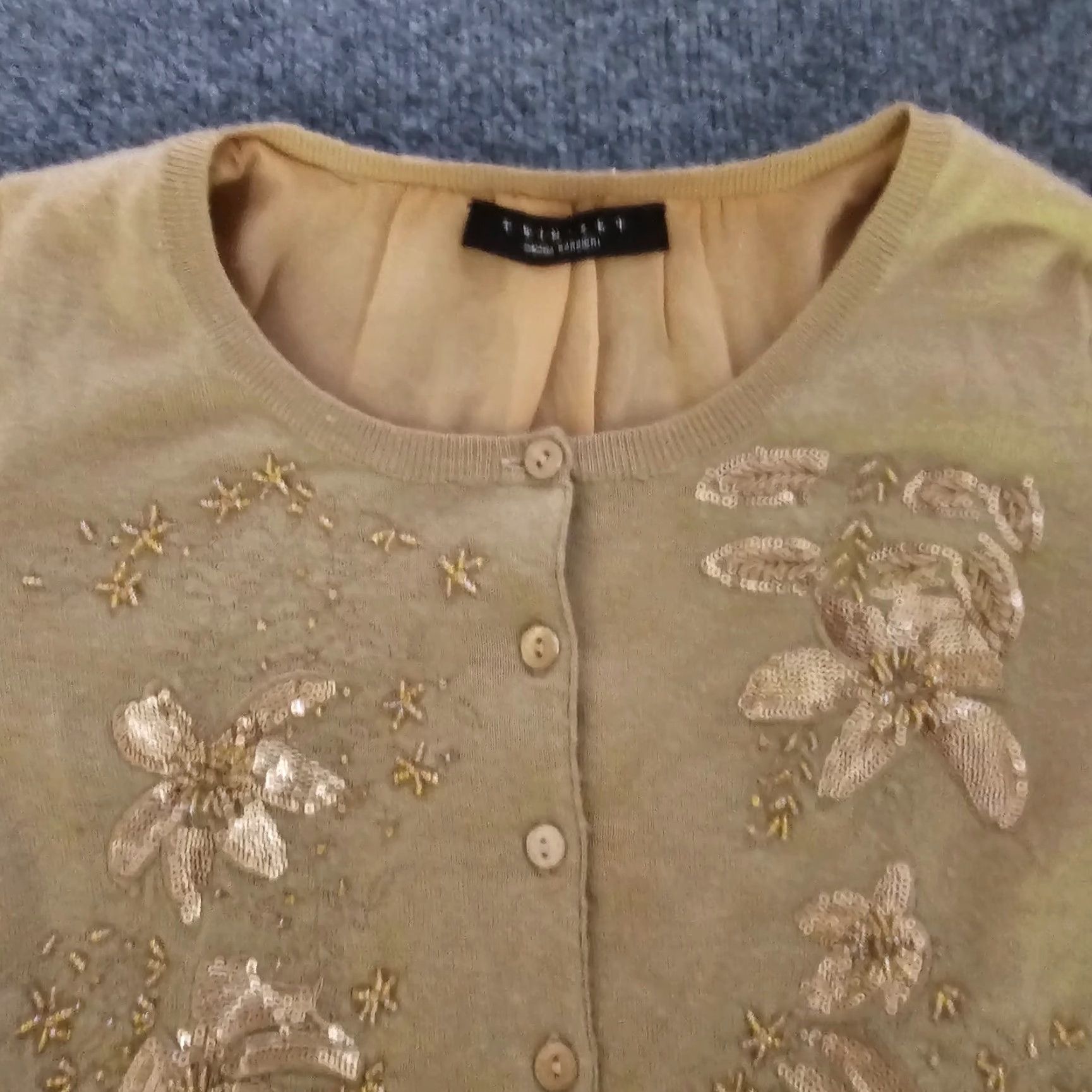 TWINSET TWINSET Cardigan Women Small Beige Wool Beaded Sequins Italy Size S / US 4 / IT 40 - 2 Thumbnail