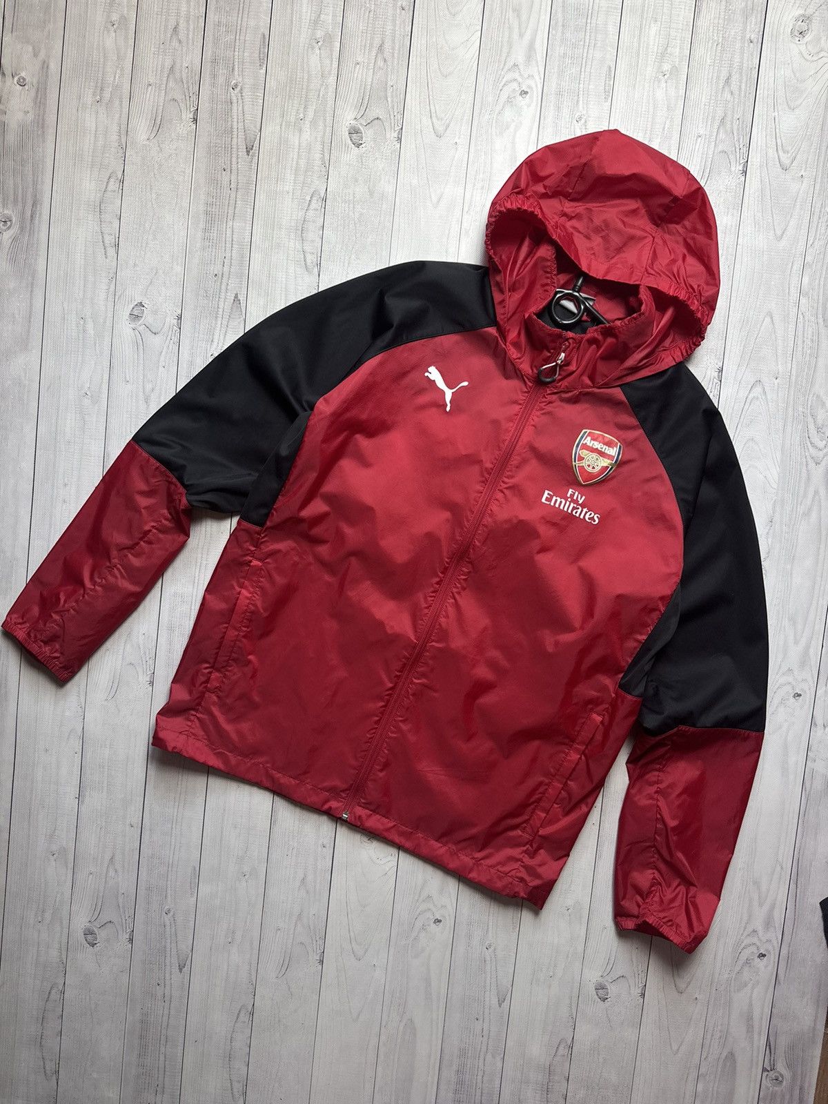 Vintage Vintage puma Arsenal soccer jacket size L logo Size US L / EU 52-54 / 3 - 1 Thumbnail