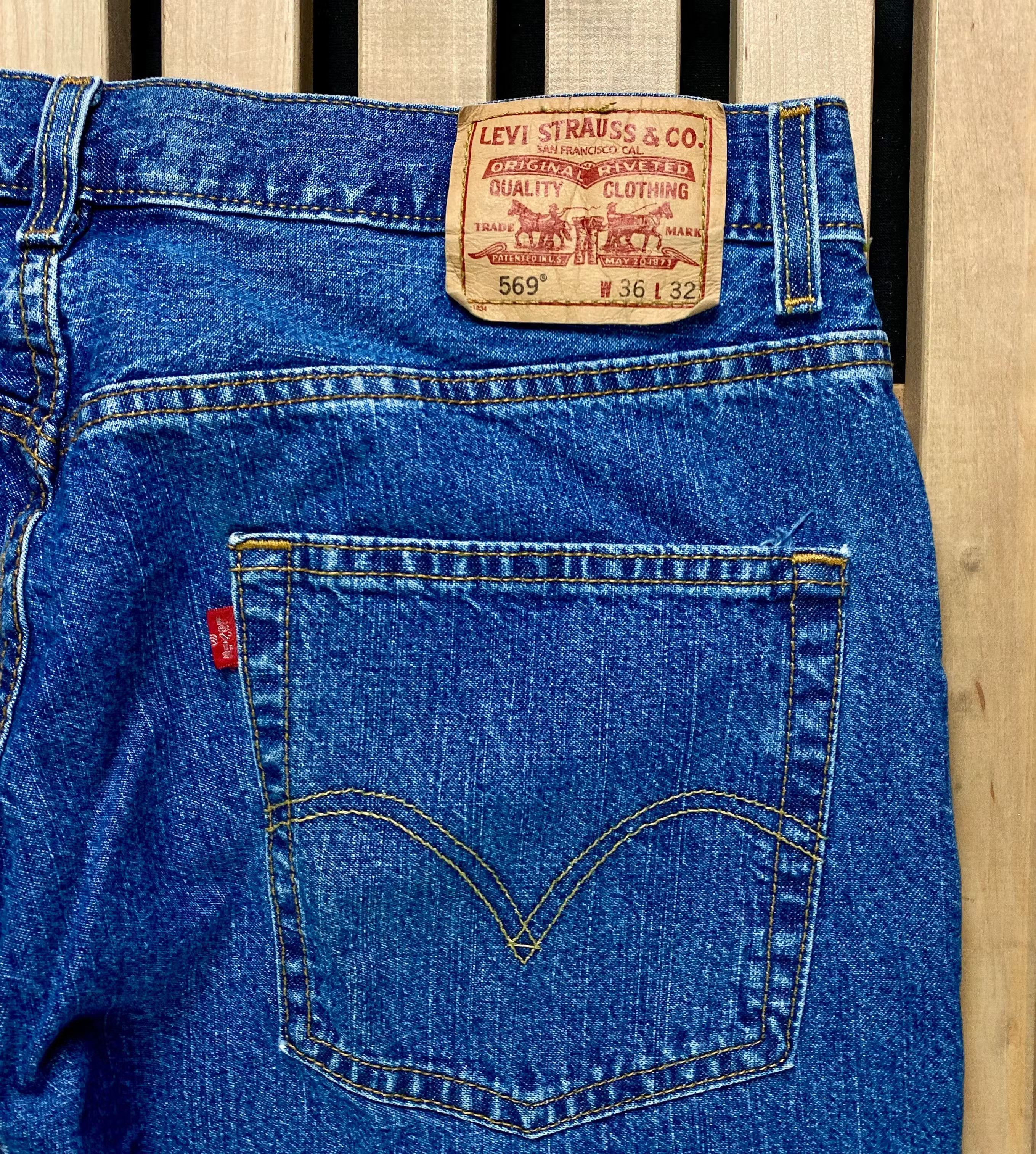 Levi's × Levi's Vintage Clothing × Vintage Mens Jeans Levis 569 Vintage Size 36 Size US 36 / EU 52 - 7 Thumbnail
