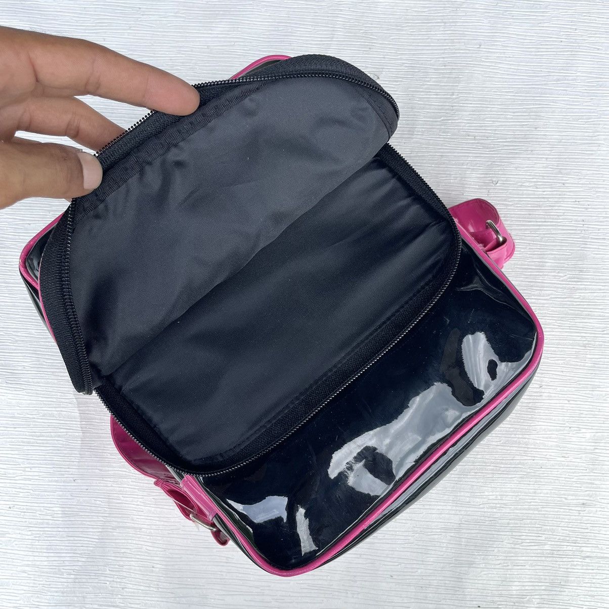 Japanese Brand Roxy Sling Bag Size ONE SIZE - 7 Thumbnail