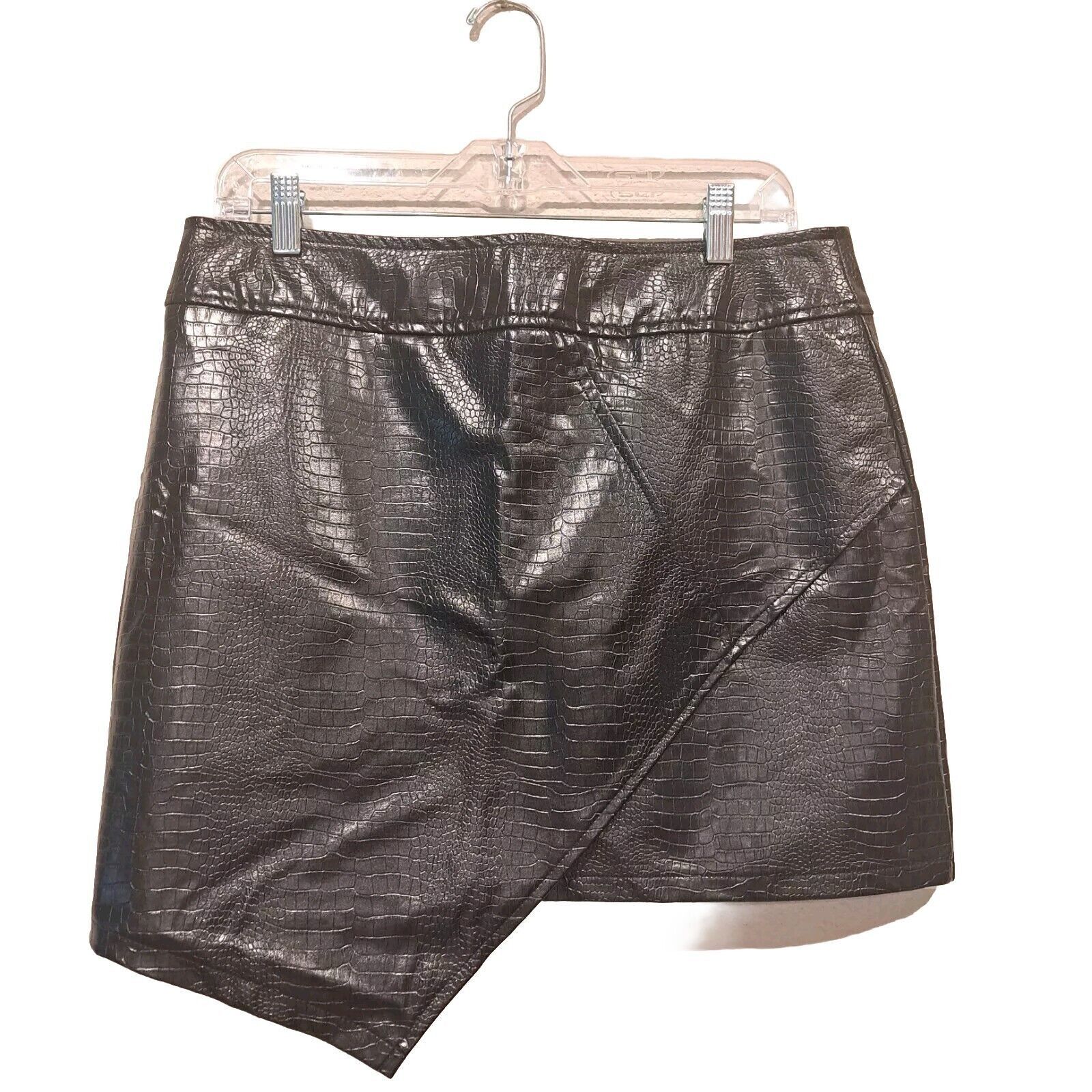 Other Fashion Nova Let You Stay Mini Skirt Black Faux Crocodile XL Size 32" / US 10 / IT 46 - 3 Thumbnail