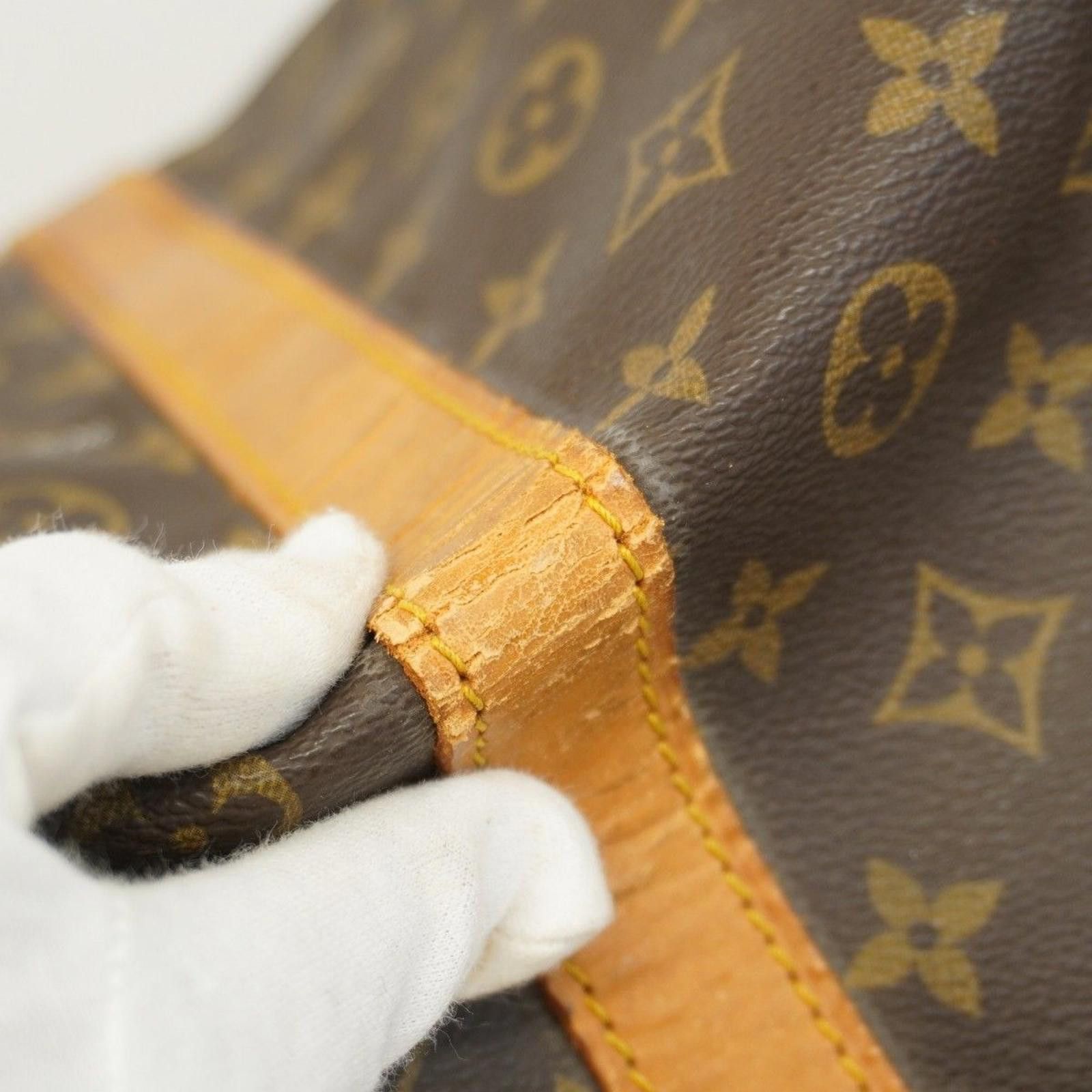 Louis Vuitton Louis Vuitton - Monogram Canvas Keepall 60 Duffle Bag Size ONE SIZE - 9 Thumbnail