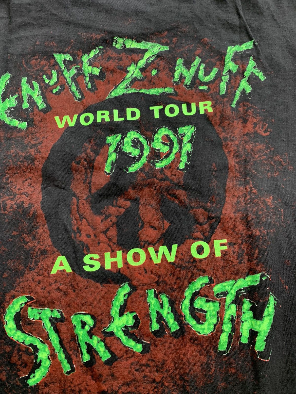 Band Tees Vintage Enuff Z Nuff 1997 World Tour Show Of Strength Tee Size US XL / EU 56 / 4 - 15 Thumbnail