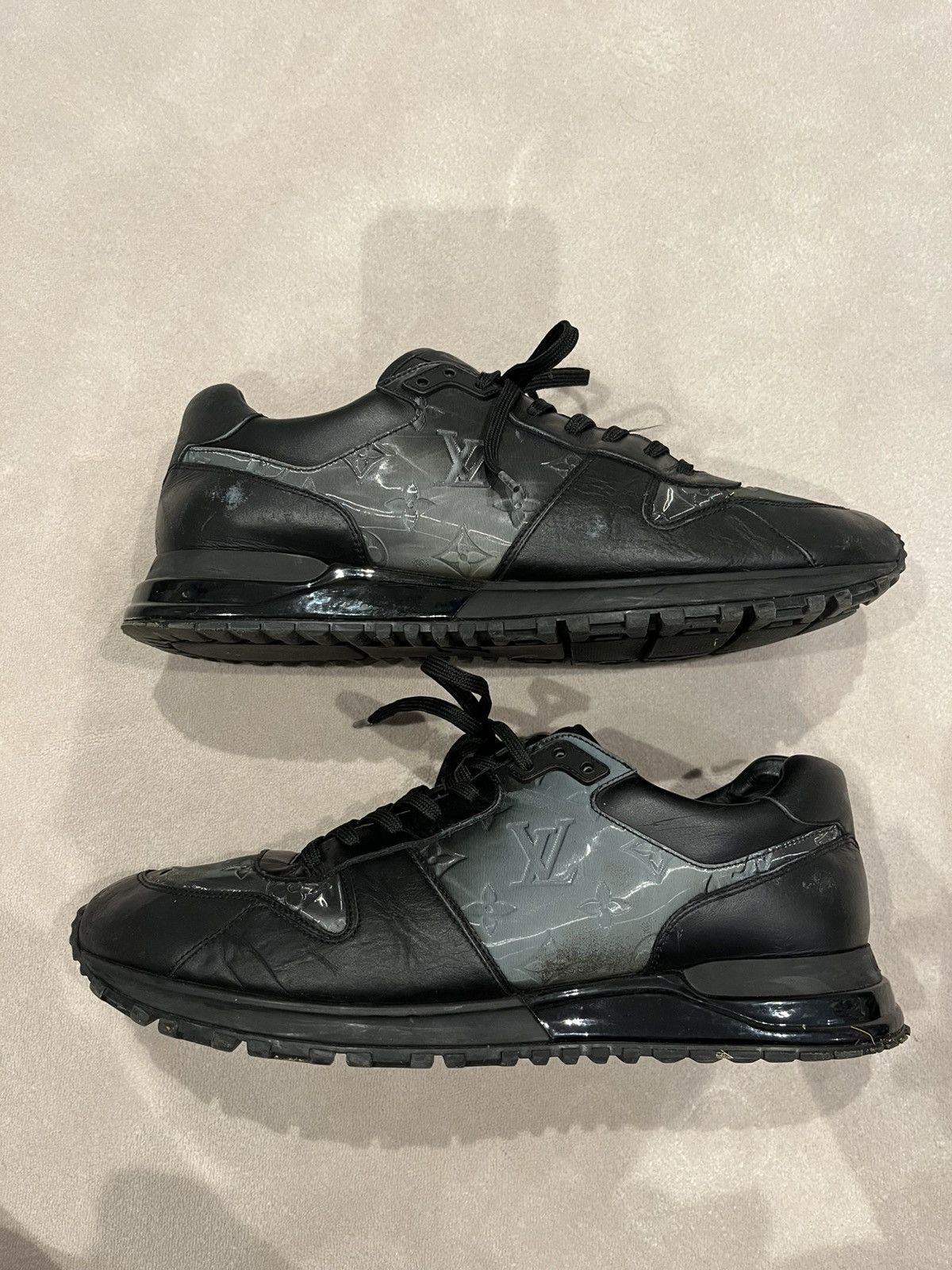Louis Vuitton Louis Vuitton Run Away trainers Size US 10.5 / EU 43-44 - 1 Thumbnail