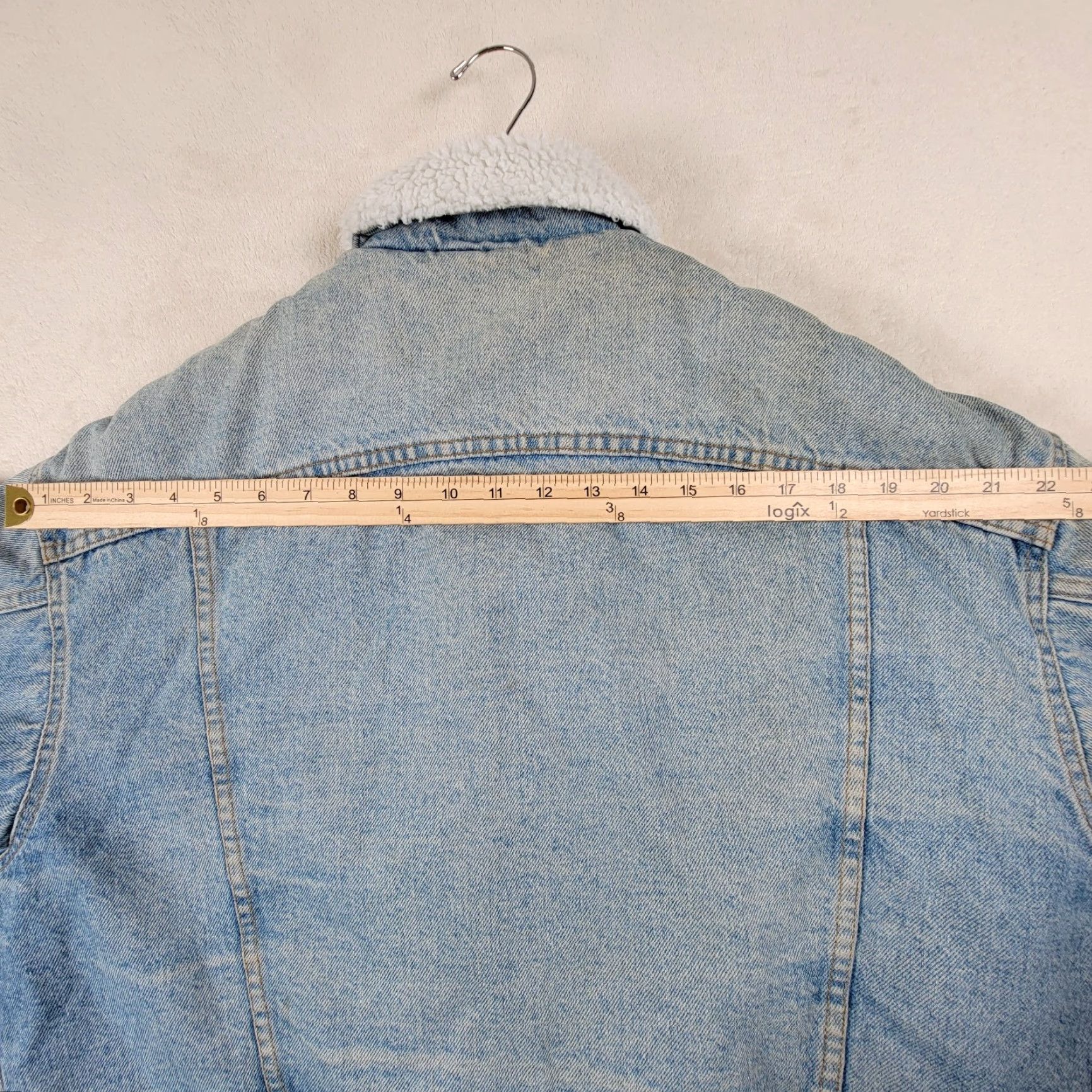 Levi's VINTAGE Levi's 527 Jacket Men XL Denim Blue Sherpa Lined USA 80s Bomber Jacket Mid-Length Regular Fit Size US XL / EU 56 / 4 - 7 Thumbnail