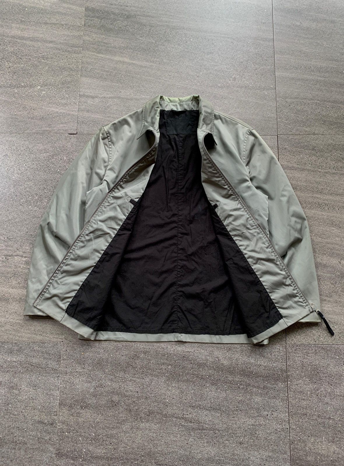 Prada FREE TAX! 2000s Nylon Metallic Silver Work Jacket Size US M / EU 48-50 / 2 - 4 Thumbnail