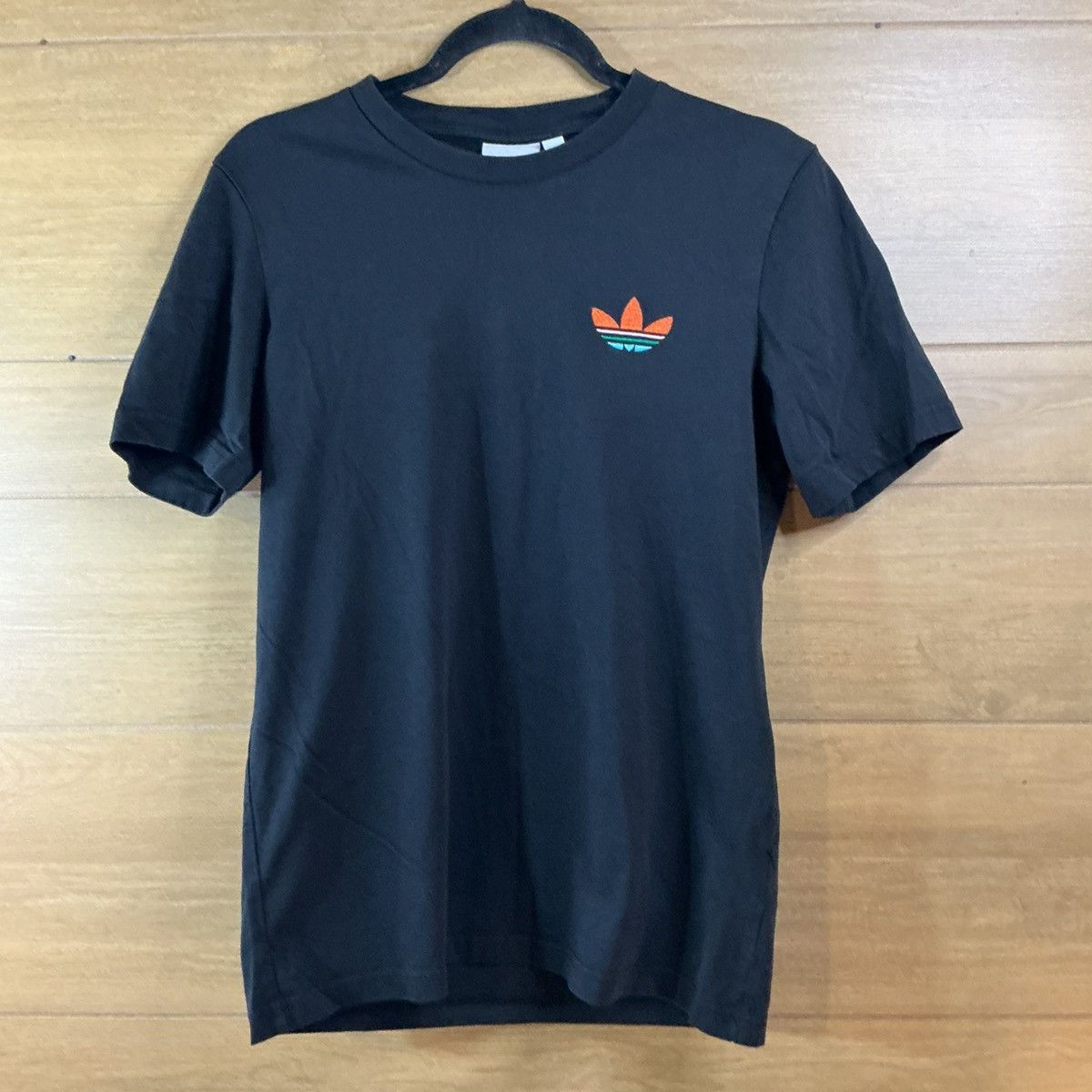 Adidas Adidas Trefoil Black Tee Change Is A Team Sport Shirt S Size US S / EU 44-46 / 1 - 1 Thumbnail