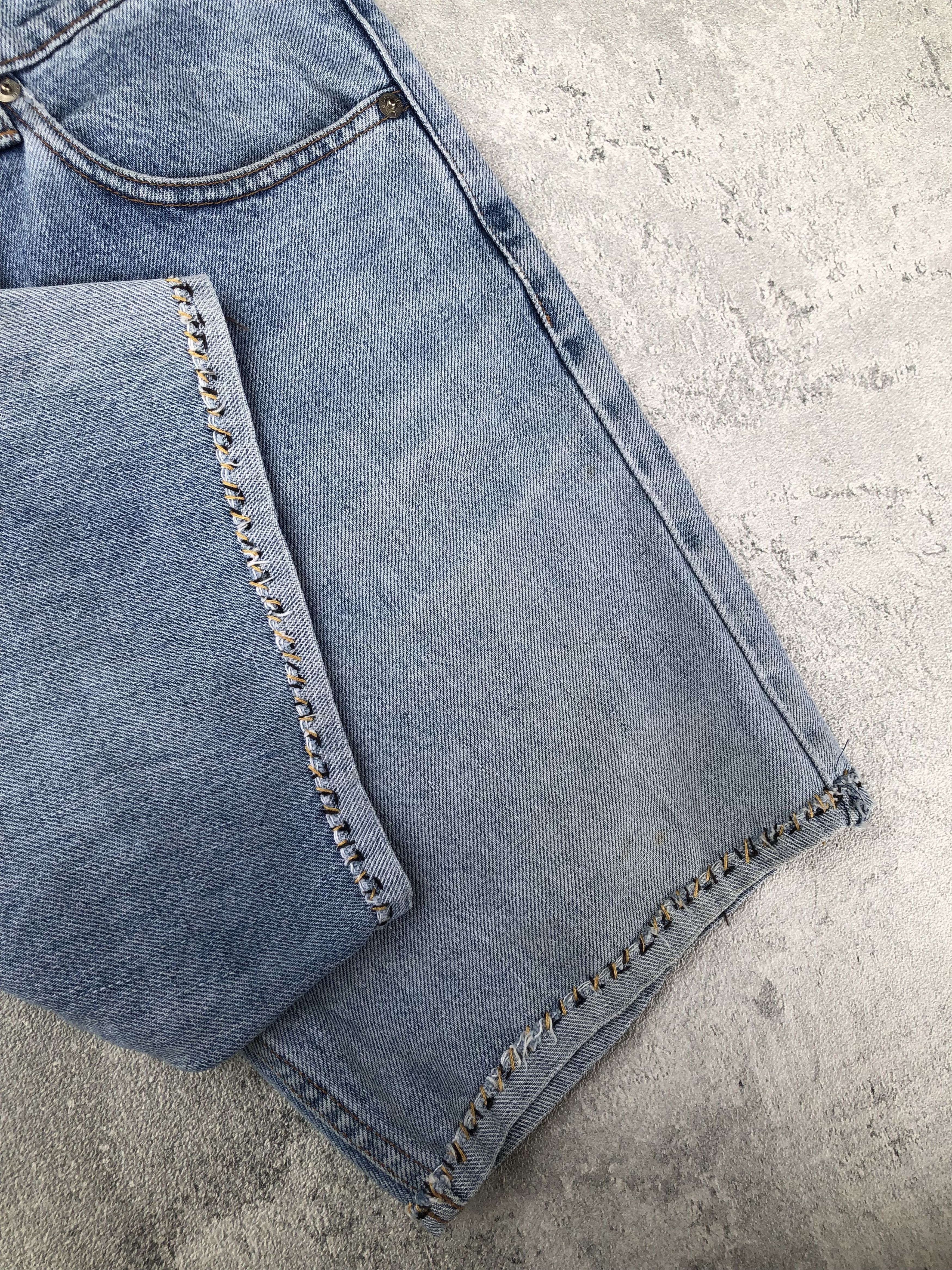 Levi's × Vintage Vintage Levis Short Pants Light Wash Distressed Style Size US 32 / EU 48 - 3 Thumbnail