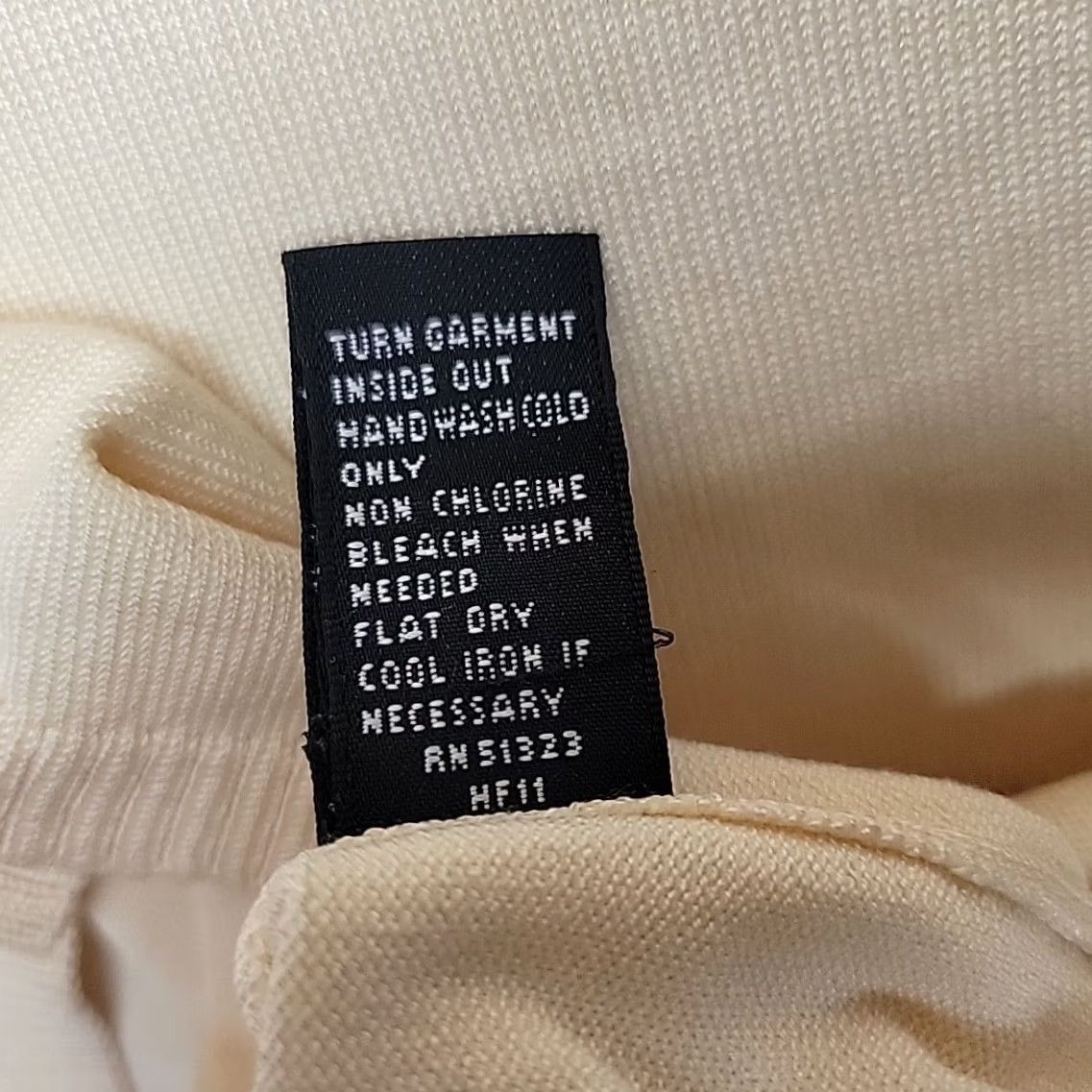 Vintage Josephine Chaus Top Women L Cream Sleeveless Silk Blend Capsule Wardrobe Knit Pullover Casual Sleeveless Shirt Womens Beige Size L / US 10 / IT 46 - 5 Thumbnail