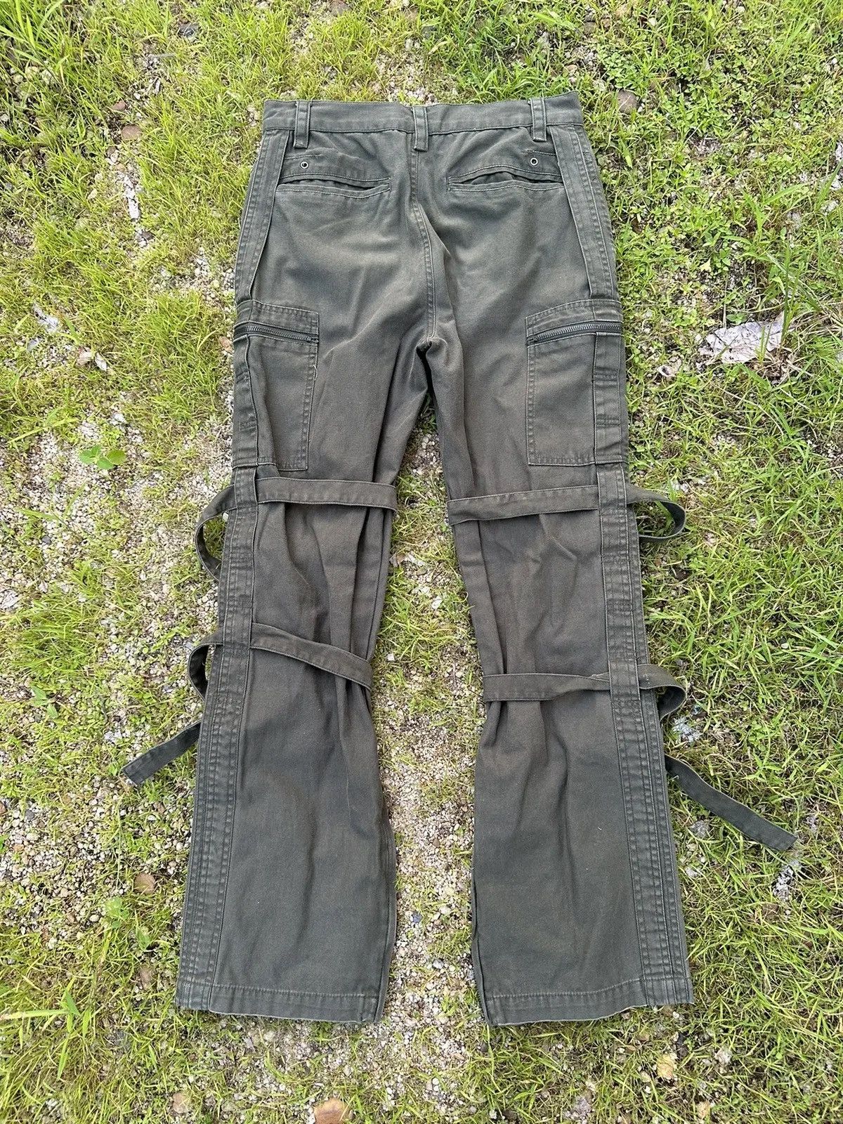 Seditionaries CRAZY VINTAGE RECTILINE JAPAN BONDAGE PARACHUTE FLARED PANTS Size US 28 / EU 44 - 8 Thumbnail