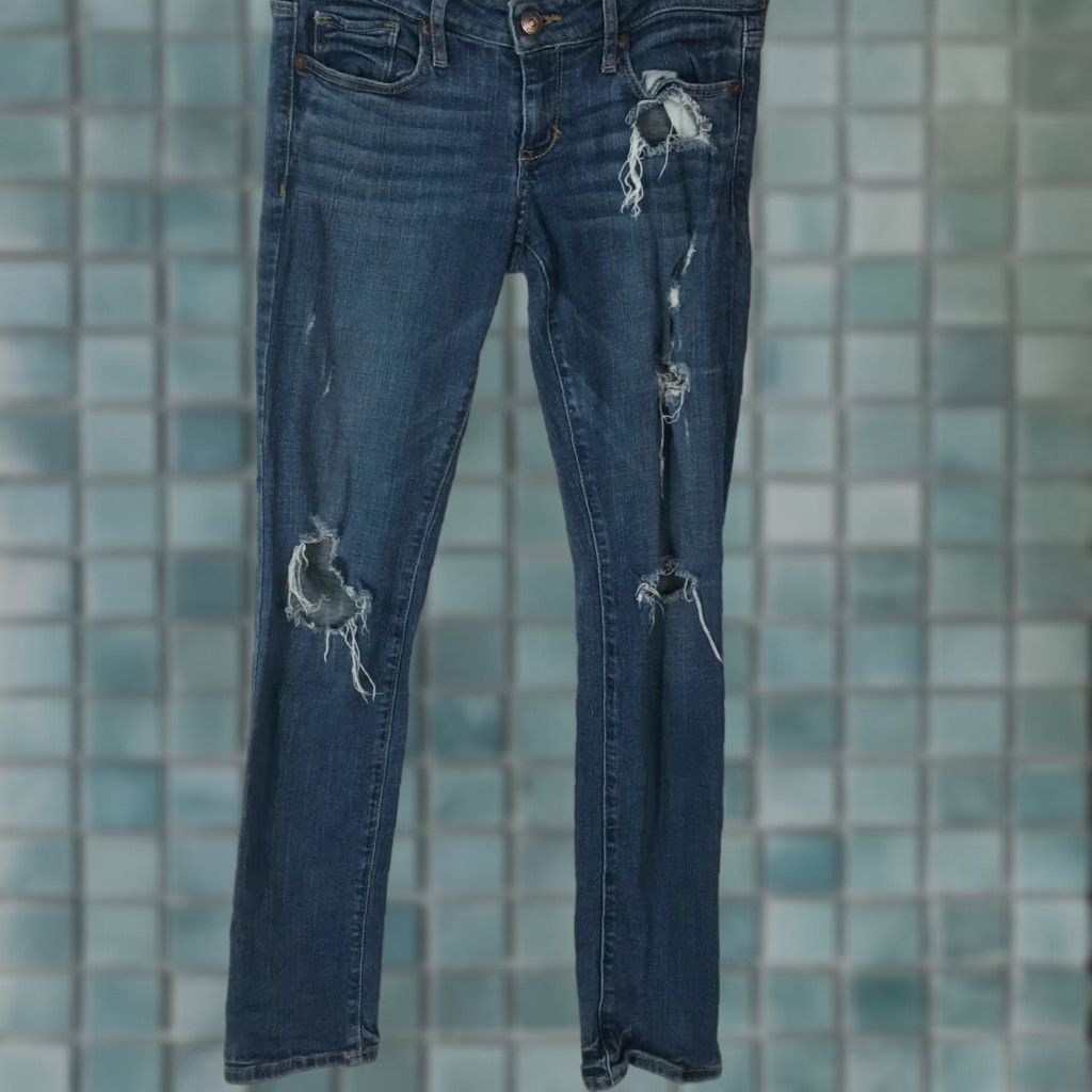 Abercrombie & Fitch Abercrombie & Fitch Jeans Skinny Women Blue 2S Regular 29in Inseam Distressed 5-Pocket Denim Jeans Mens Womens? Size 26" / US 2 / IT 38 - 1 Thumbnail