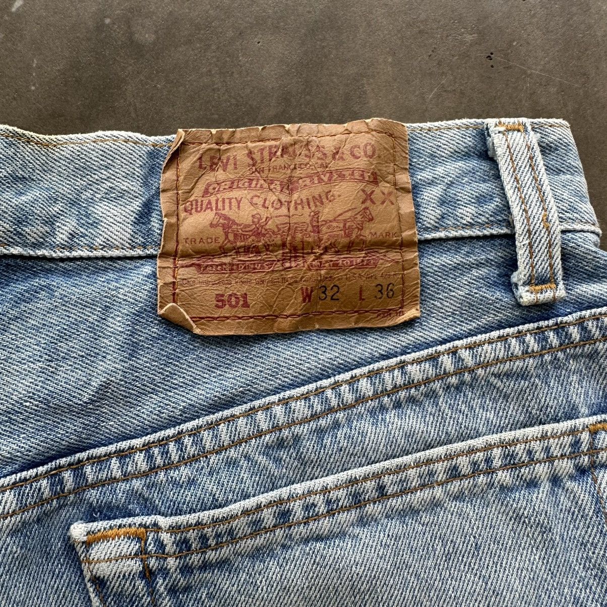 Japanese Brand Vintage Levi’s Made In USA Faded Denim Jean Pant W29 Size US 29 - 12 Thumbnail