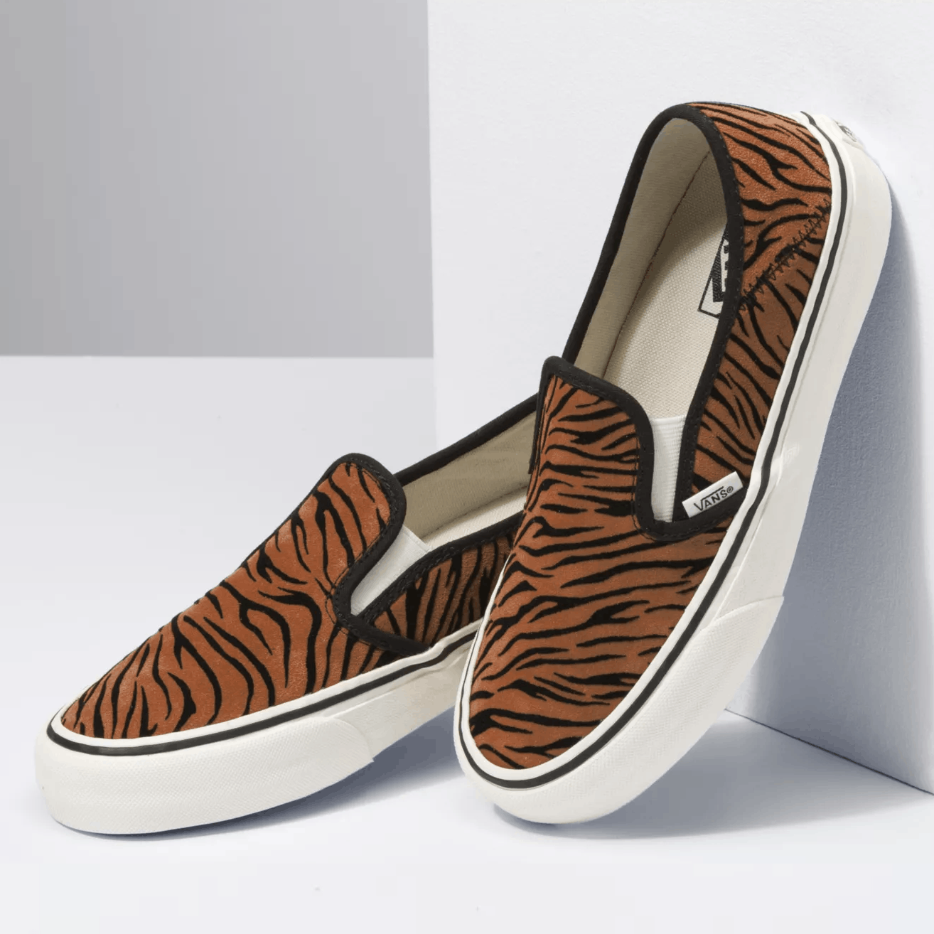 Vans Vans Slip-On Sf Tiger Animal Print - Size 9.5 Size US 9.5 / IT 39.5 - 1 Thumbnail
