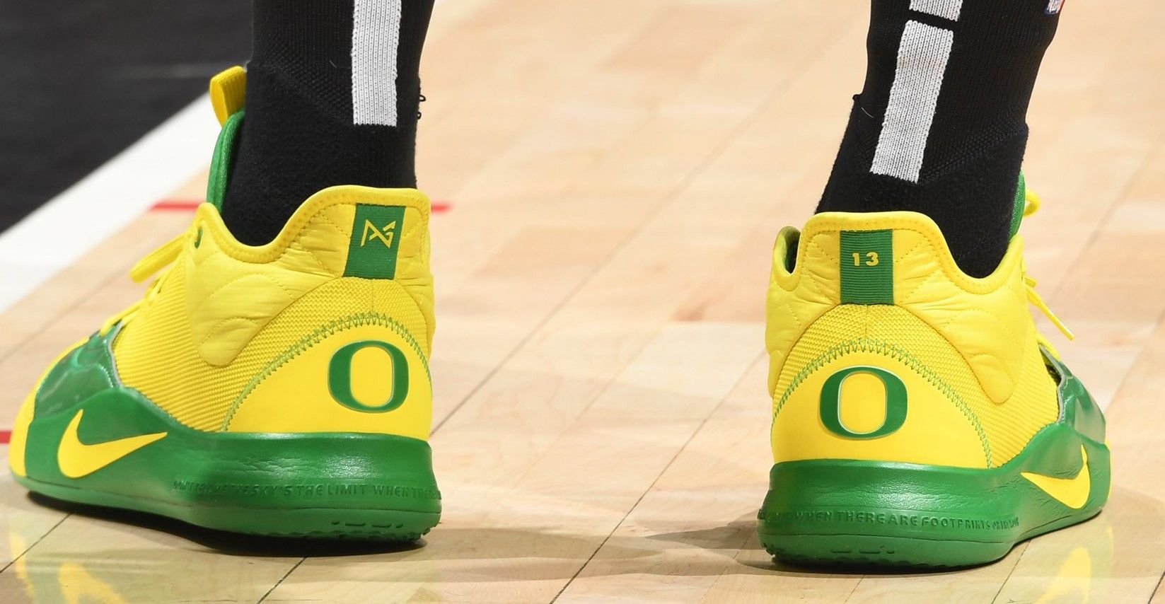 Nike Nike PG 3 Oregon PE Promo Sampl Size US 12 / EU 45 - 10 Thumbnail
