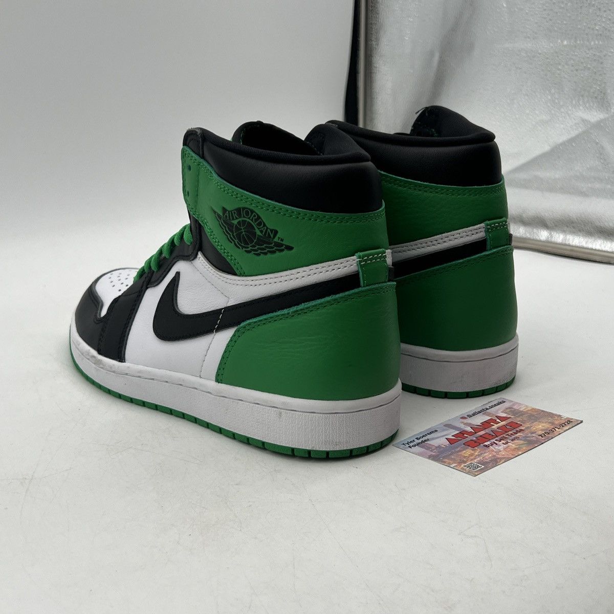 Jordan Brand Air Jordan 1 high lucky green Size US 9.5 / EU 42-43 - 4 Thumbnail