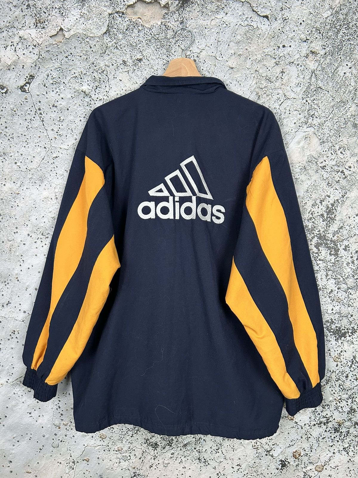 Adidas Vintage Adidas 90s Light Nylon Jacket Sportswear Streetwear Size US L / EU 52-54 / 3 - 2 Thumbnail