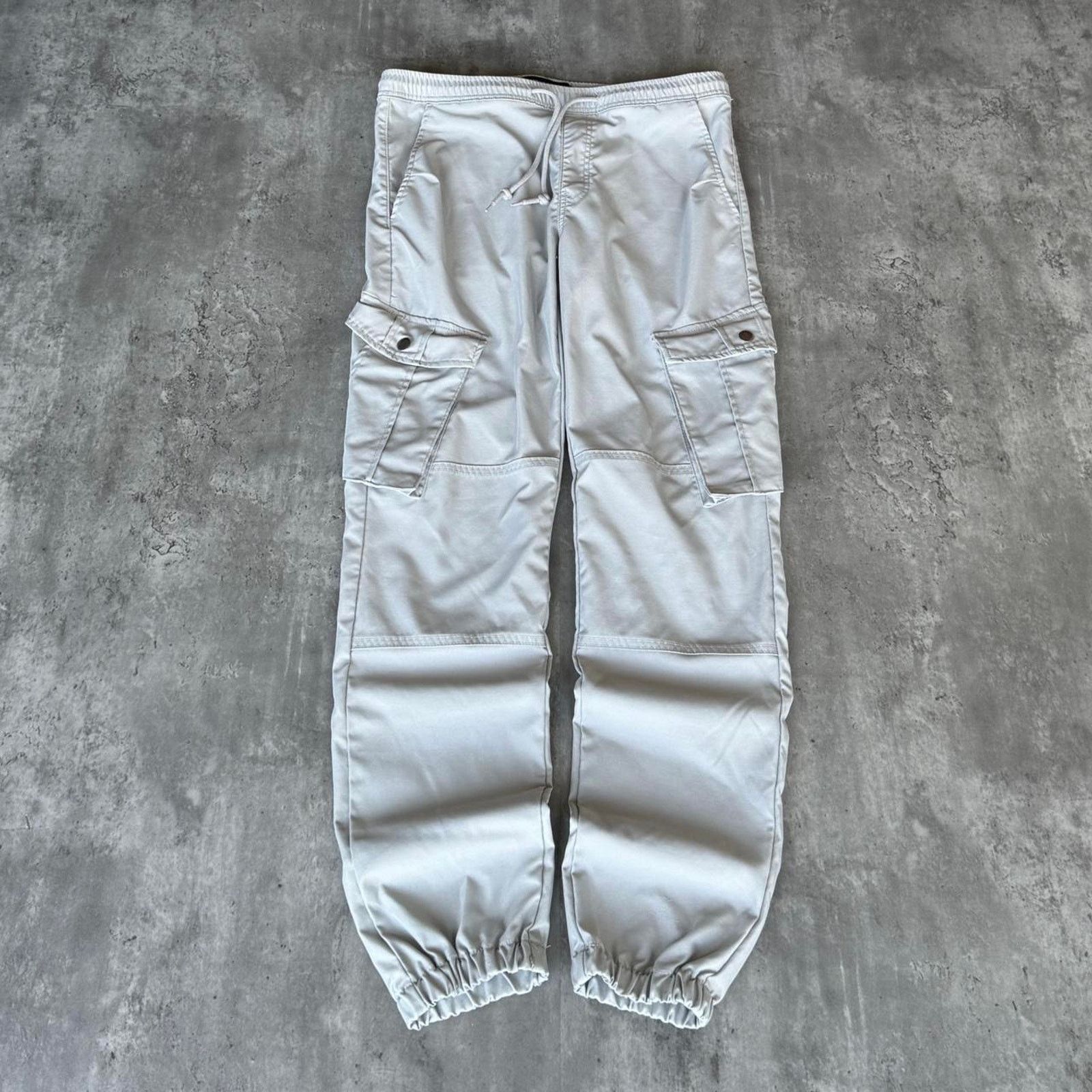 Japanese Brand × Vintage Vintage Y2K Smoke & Ash Grey Technical Cargo Utility Pants Size US 34 / EU 50 - 1 Thumbnail