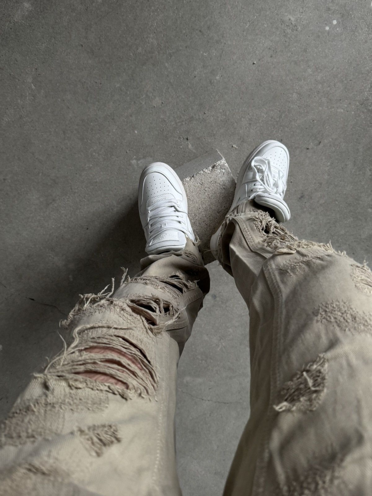 Dolce & Gabbana 2004 Dolce&Gabbana Distressed Ripped Jeans Size US 29 - 19 Thumbnail