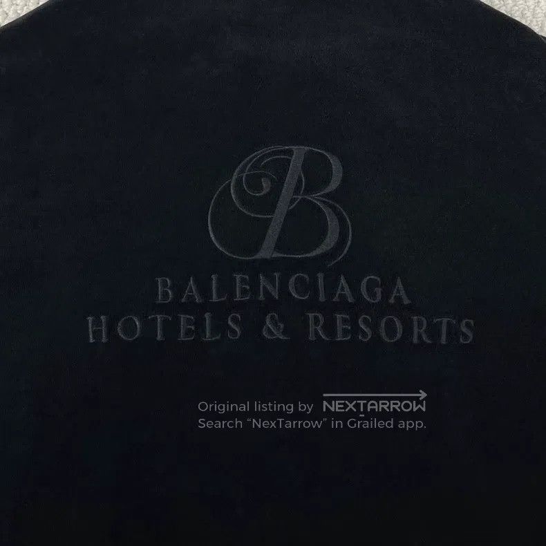 Balenciaga Balenciaga Black Velvet Embroidered Letter Logo Zip-Up Jac Size US L / EU 52-54 / 3 - 4 Thumbnail
