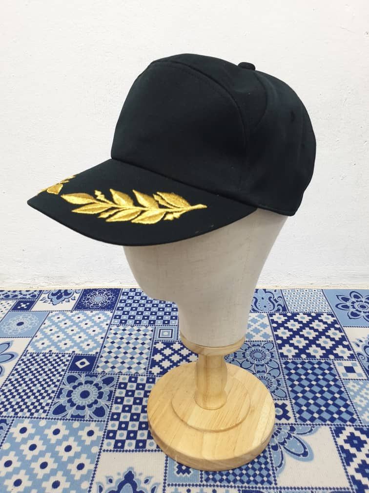 Japanese Brand Vintage black colour cap Size ONE SIZE - 2 Thumbnail