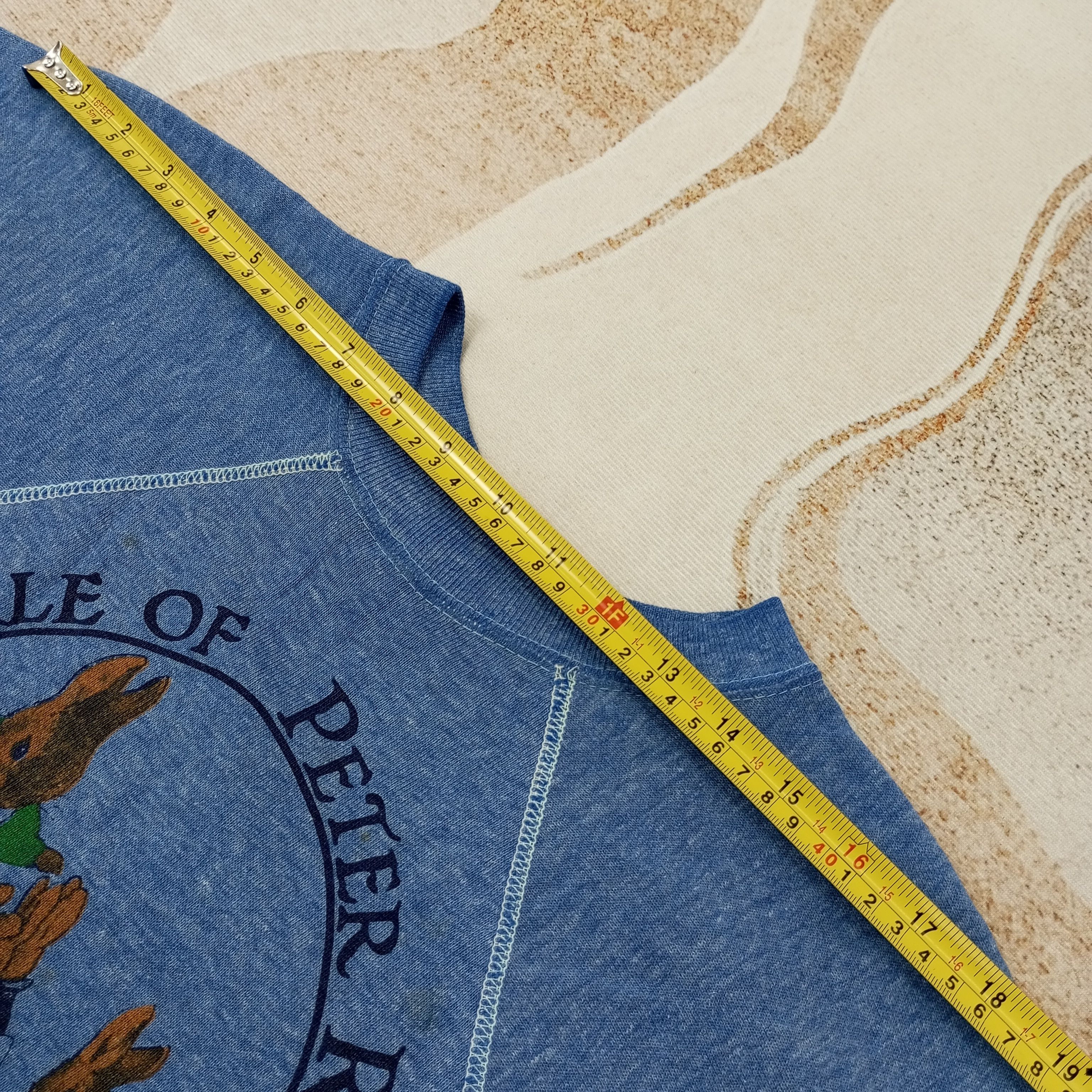 Vintage The Tale of Peter Rabbit Sweatshirt c232n13 Size US S / EU 44-46 / 1 - 8 Thumbnail