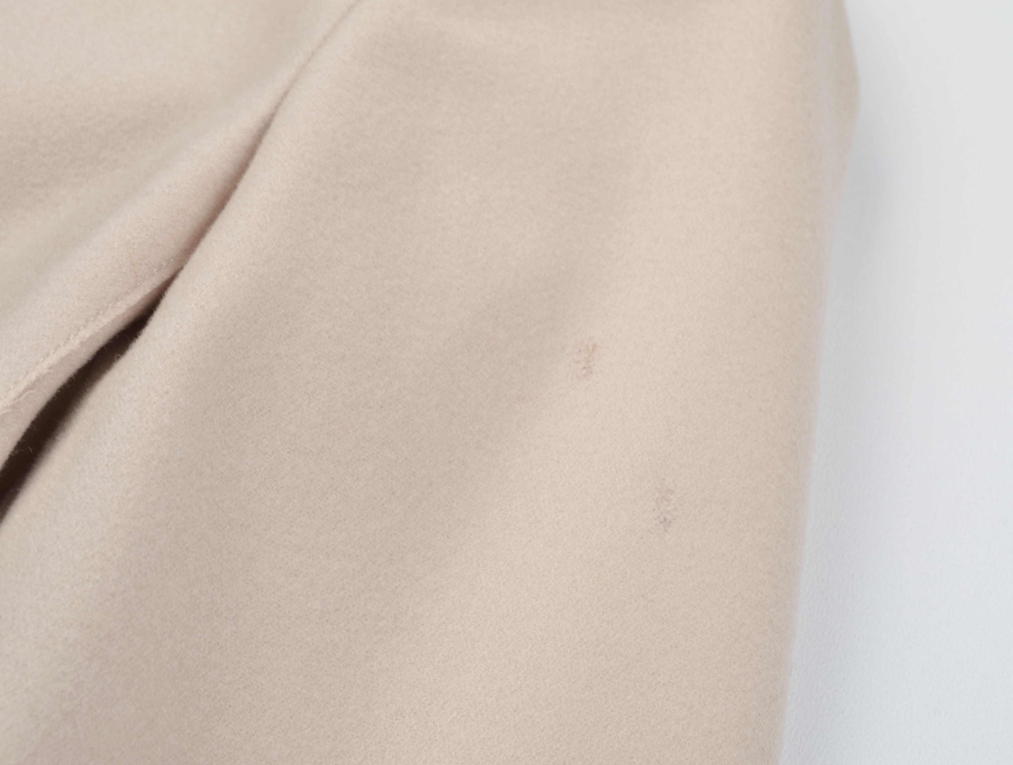 Gucci Gucci Tom Ford Era Raw Edge Belted Cream Tailored Blazer Size S / US 4 / IT 40 - 14 Thumbnail