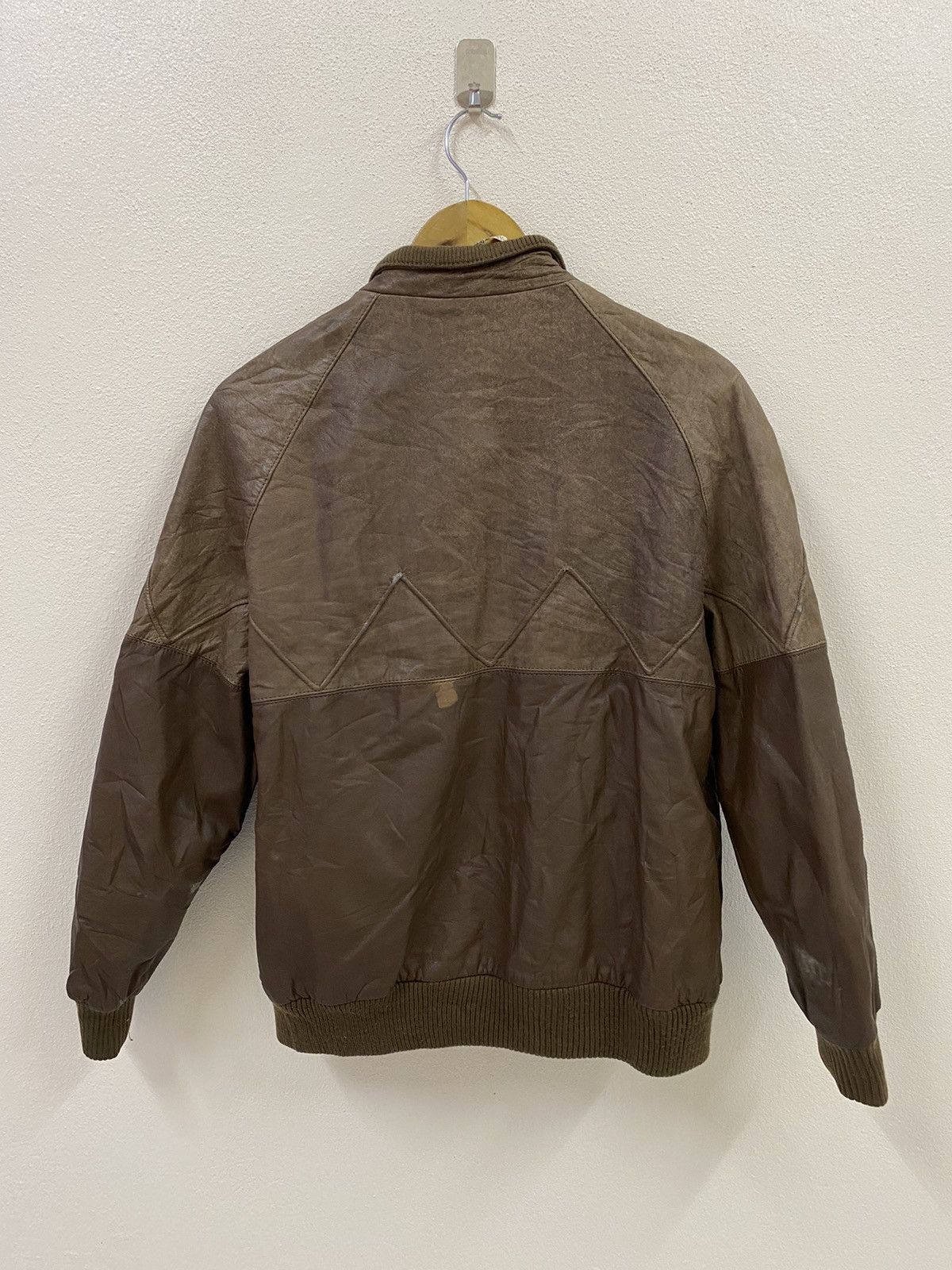 Leather Vtg Leather Cowhide Jacket Size US L / EU 52-54 / 3 - 9 Thumbnail