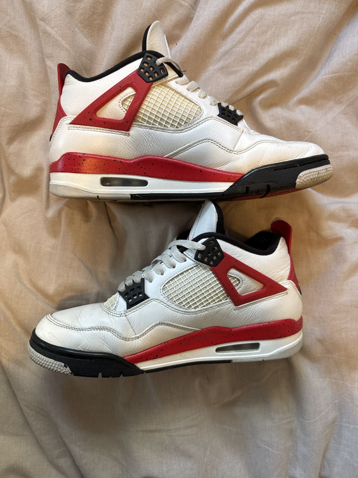 Jordan Brand Jordan 4 Retro Red Cement Size US 9.5 / EU 42-43 - 1 Thumbnail