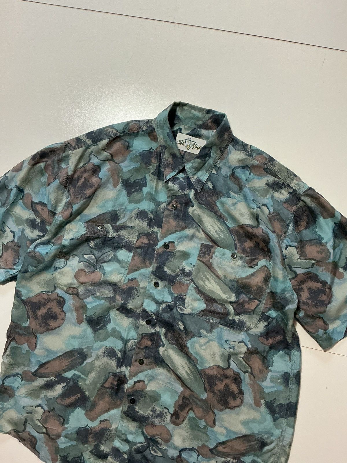 Vintage Vintage 90s Se Jolie 100% Silk Abstract AOP Button Shirt Size US L / EU 52-54 / 3 - 3 Thumbnail