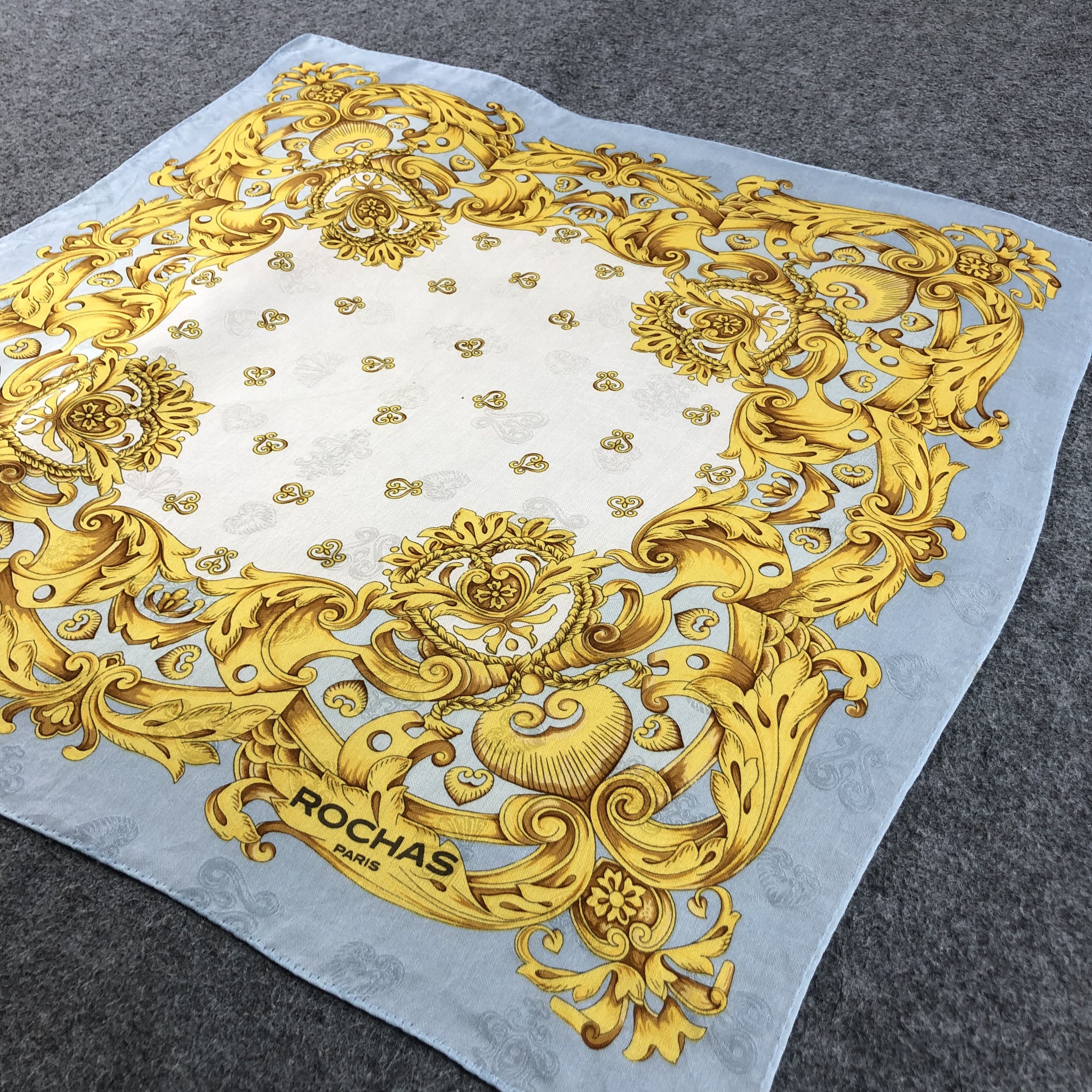 Vintage Rochas Baroque Handkerchief Neckerchief Bandana H1332 Size ONE SIZE - 3 Thumbnail