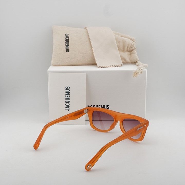 Jacquemus PINA JAC/58 C3 Sunglasses Orange Cat Eye Frame display picture 1