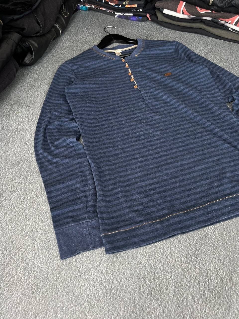 Diesel 2000s Aesthetic Diesel Casual Long Sleeve Top Size S / US 4 / IT 40 - 5 Thumbnail