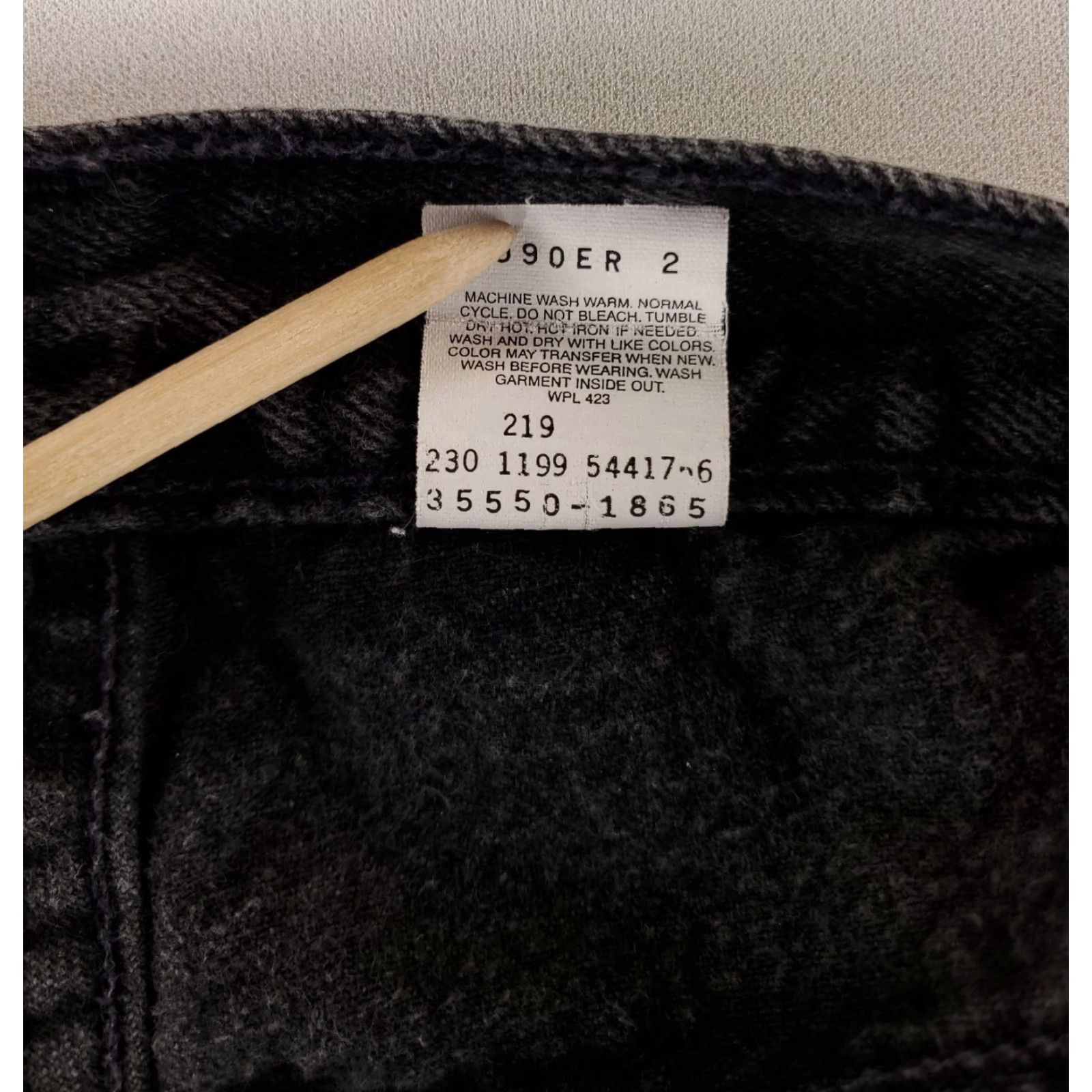 Levi's VINTAGE Levi's 550 Denim Shorts Black Mens 33 90s VTG 34 (33 Actual) Size US 33 - 5 Thumbnail