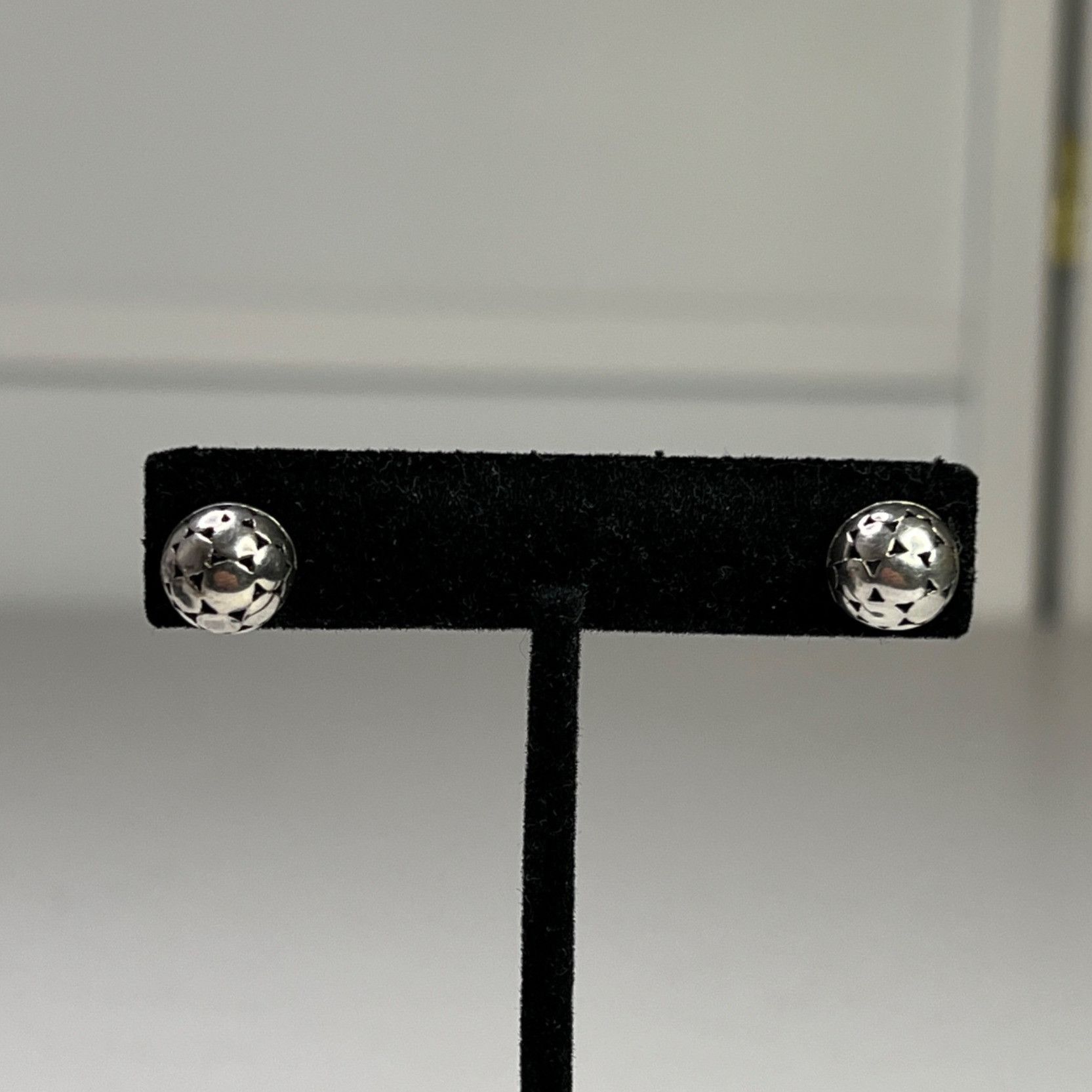 Designer Sterling Silver Faceted Round Stud Earrings Size ONE SIZE - 3 Thumbnail