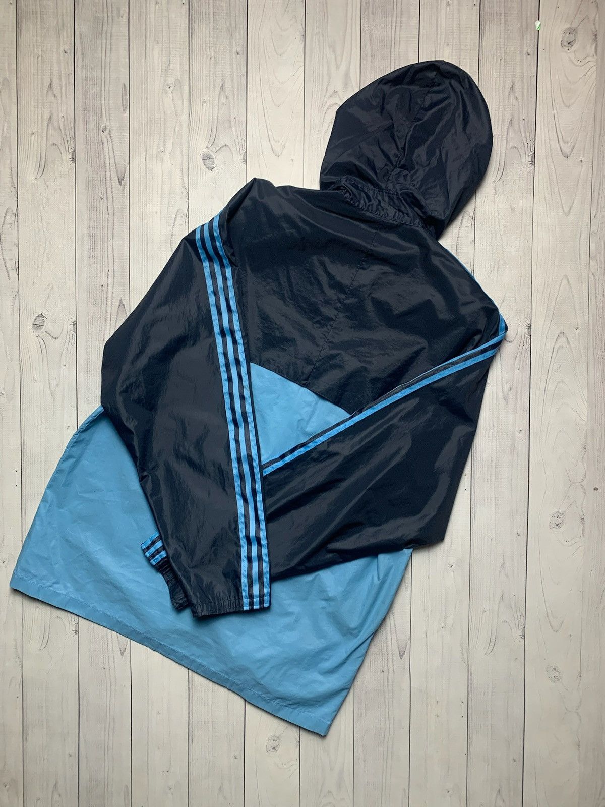 Adidas × Vintage Vintage adidas ventex light jacket size M/L blue Size US M / EU 48-50 / 2 - 6 Thumbnail