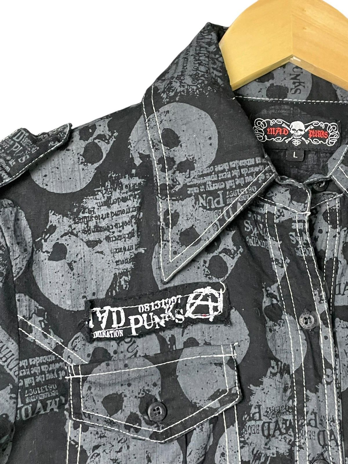 If Six Was Nine × Japanese Brand × Le Grande Bleu (L.G.B.) Vintage Mad Punks Button Ups Shirts (49) Size US L / EU 52-54 / 3 - 8 Thumbnail