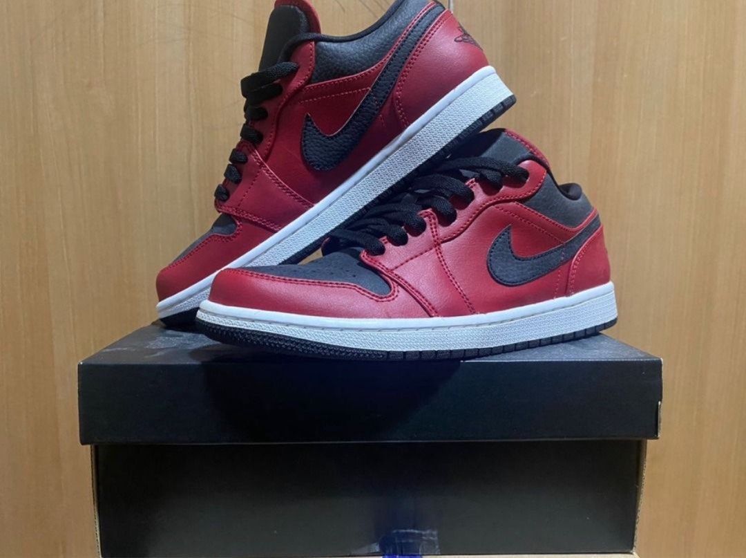 Nike Air Jordan 1 Low Size US 8 / EU 41 - 1 Thumbnail