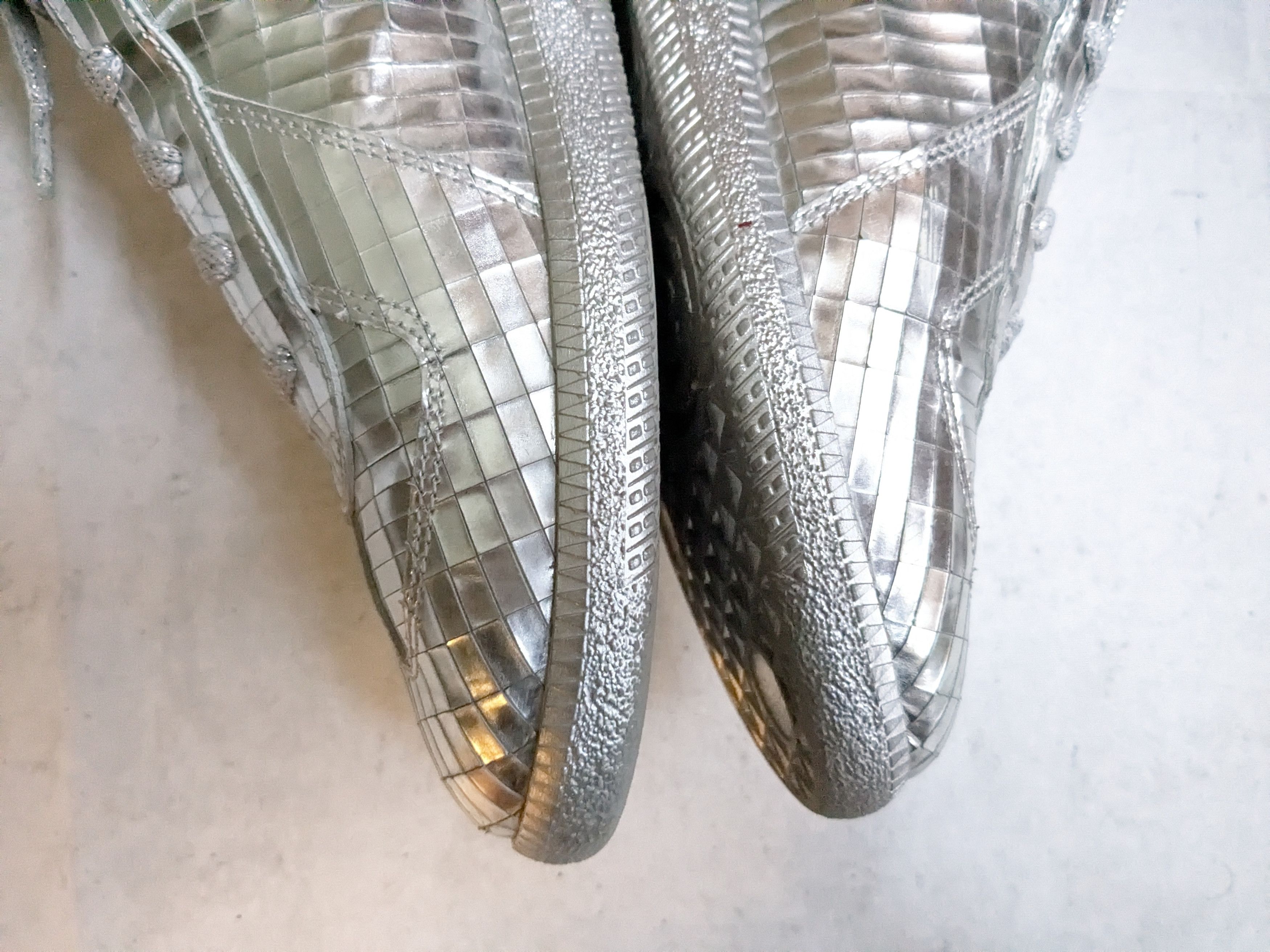 Maison Margiela Maison Margiela Replica GAT Silver 11 44 Low Tops Leather Size US 11 / EU 44 - 12 Thumbnail
