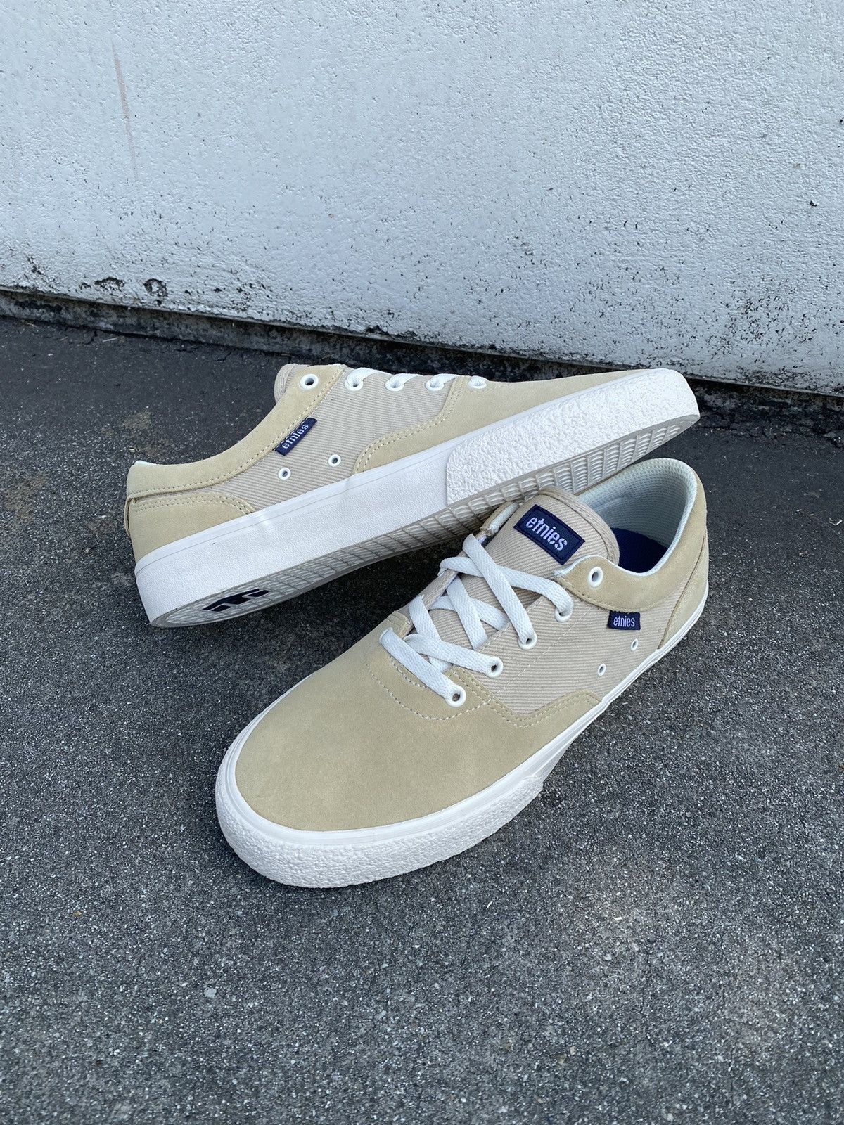 Etnies RARE Vintage 90s Etnies Fat Tongue Skate shoes | Grailed